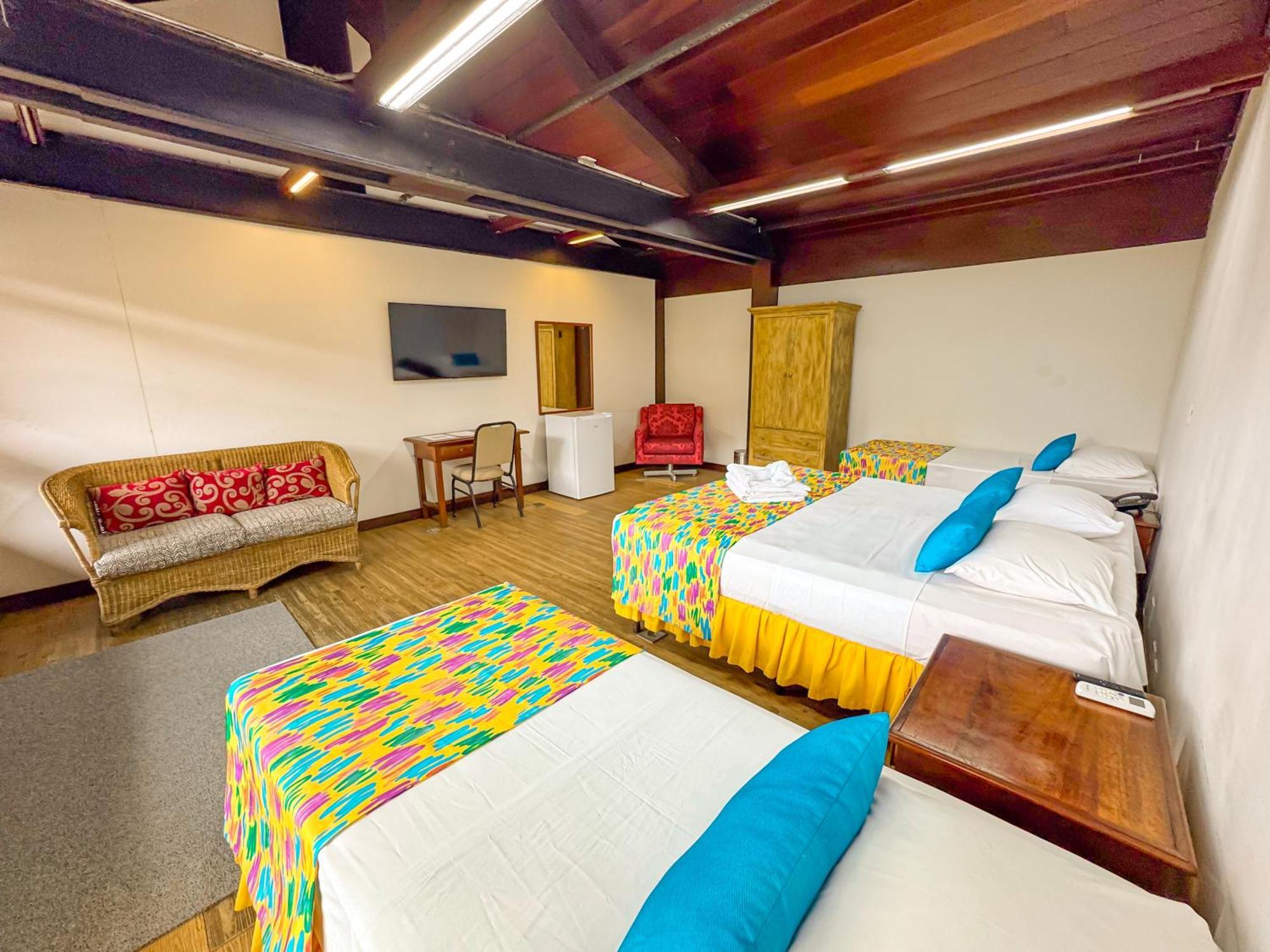 Economy Family Room