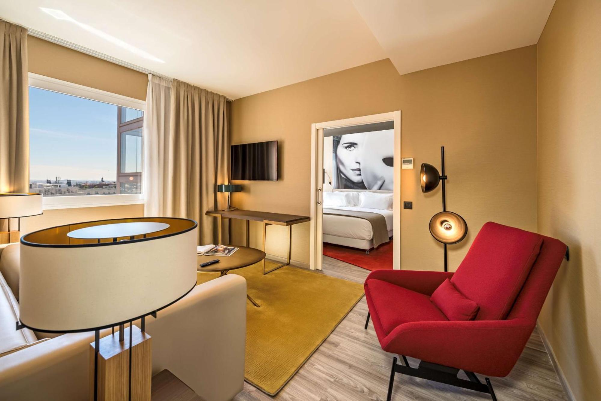 Junior Suite,1706091242:JPEG