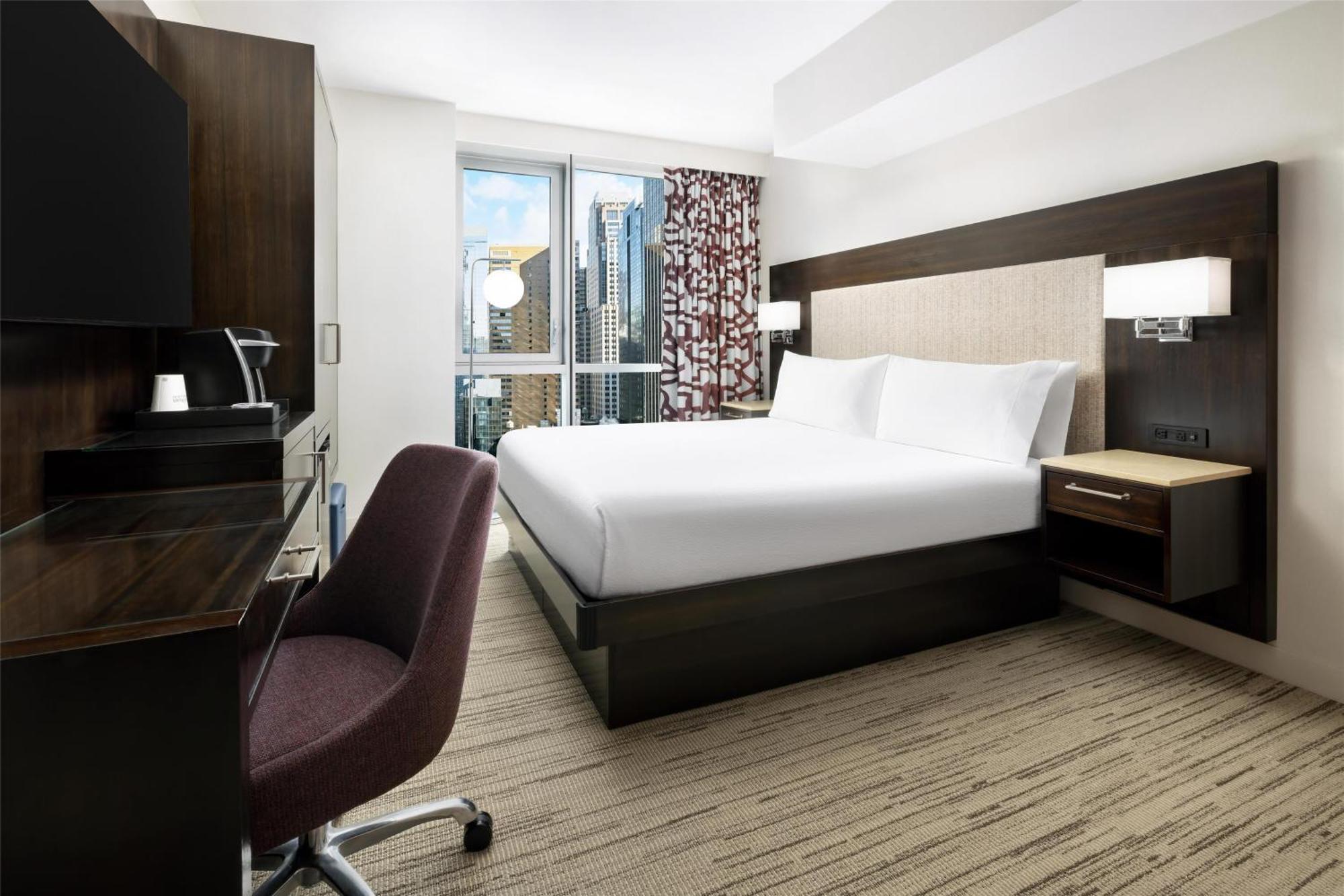 King Room City View Disability Access