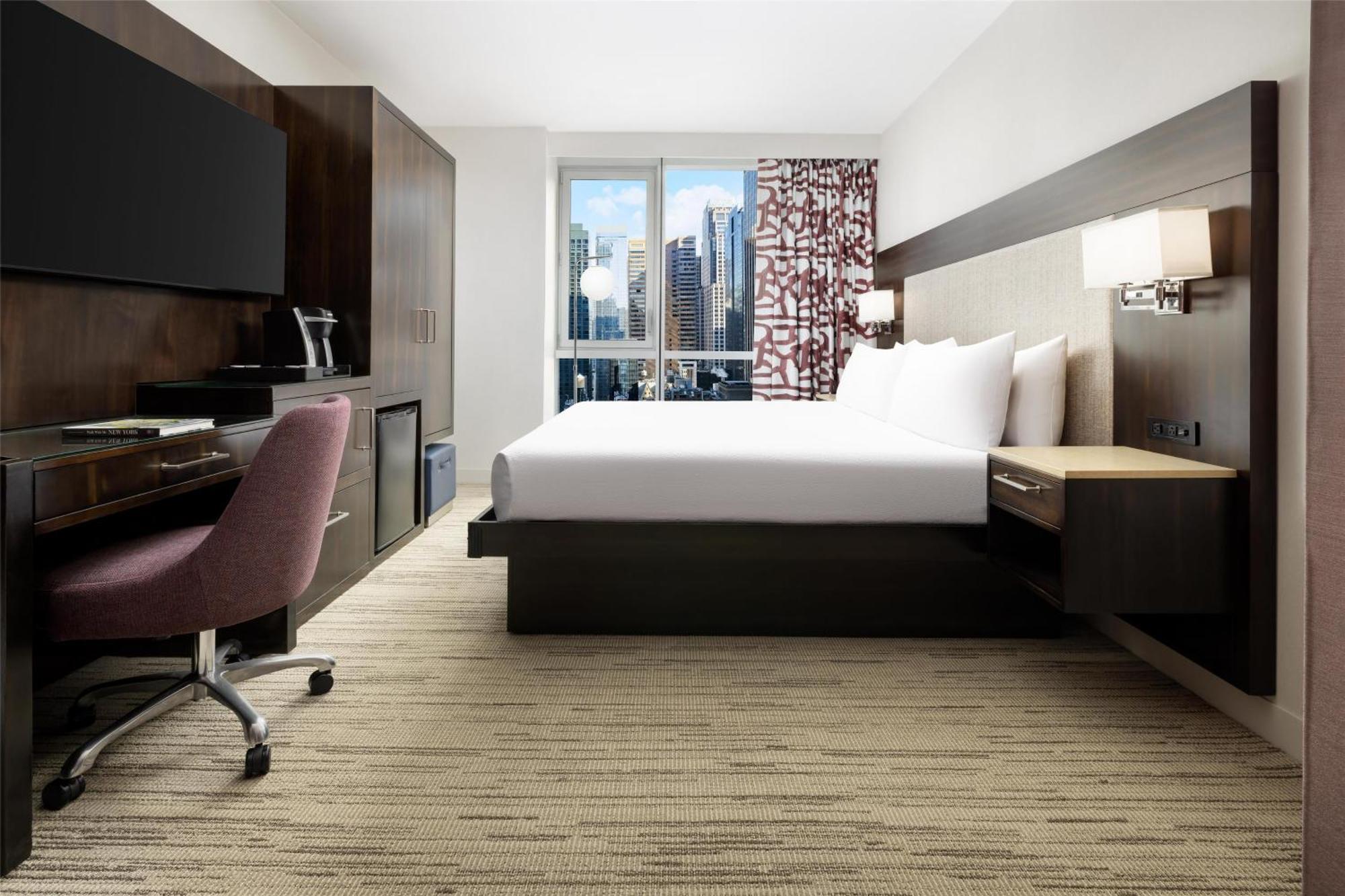 King Room City View Disability Access