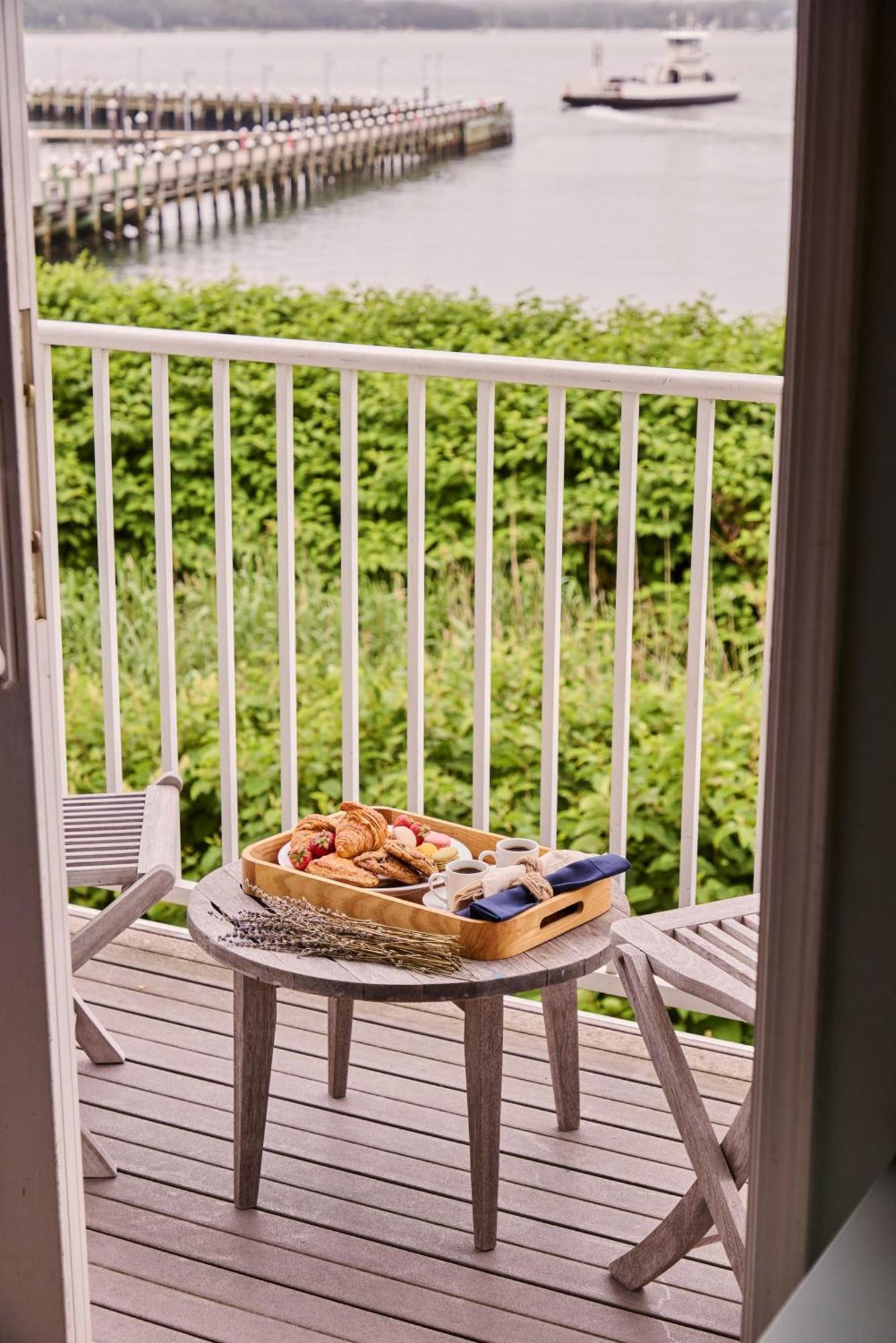 Harbor View Balcony King
