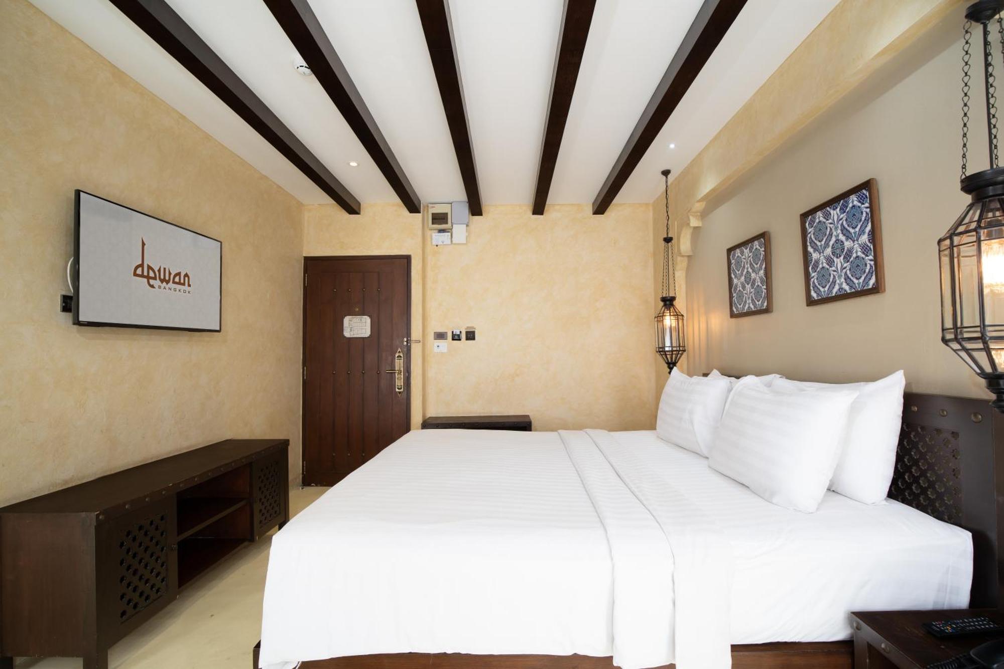 Superior King Room