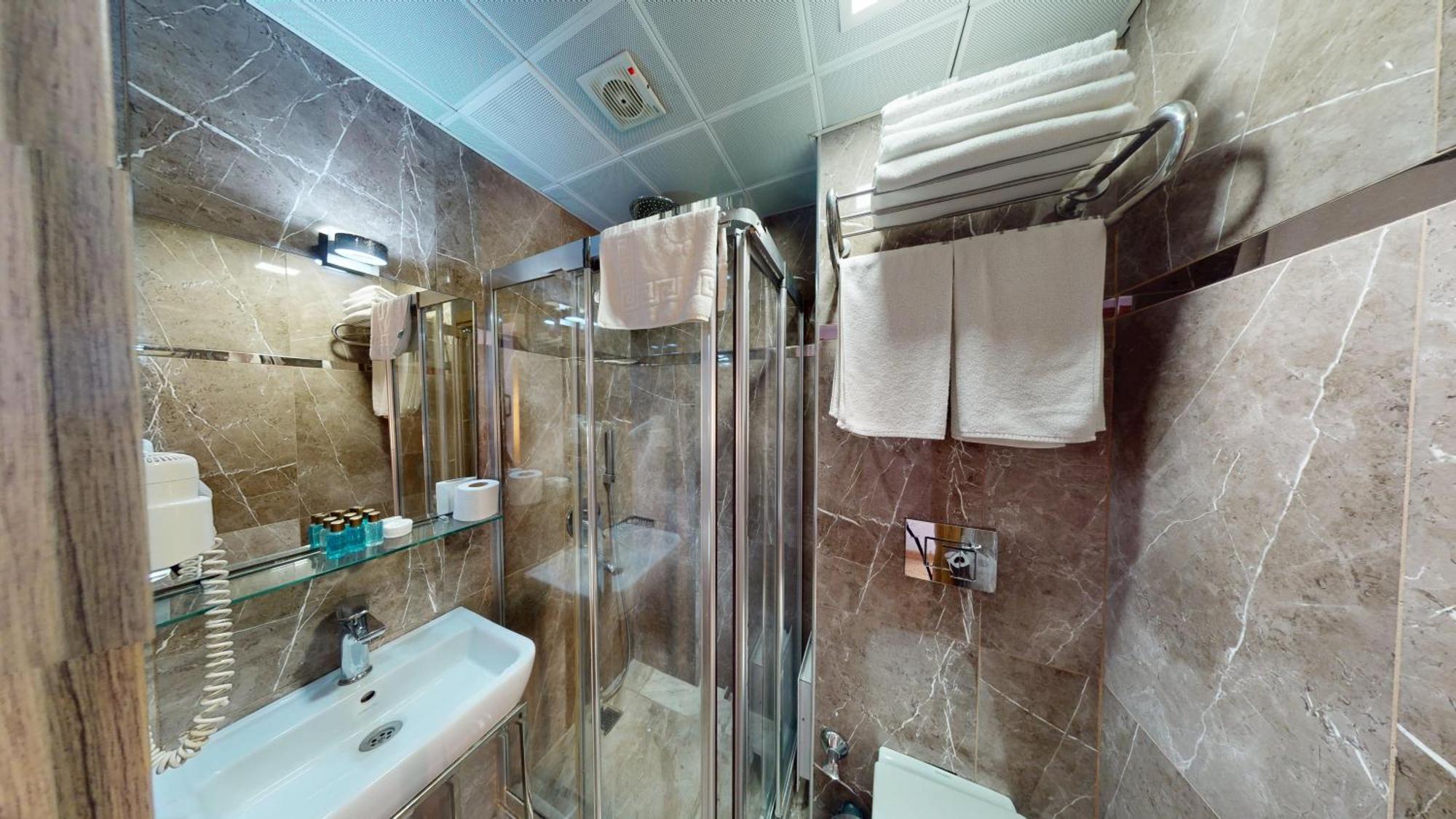 Quarto Individual Económico