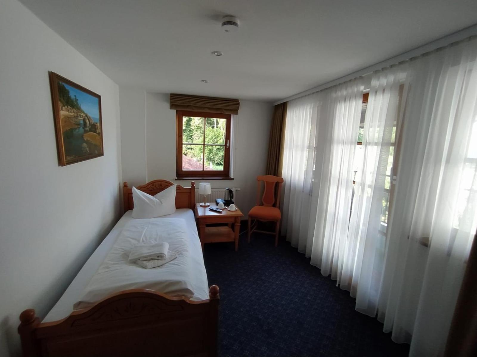 Budget Twin Room