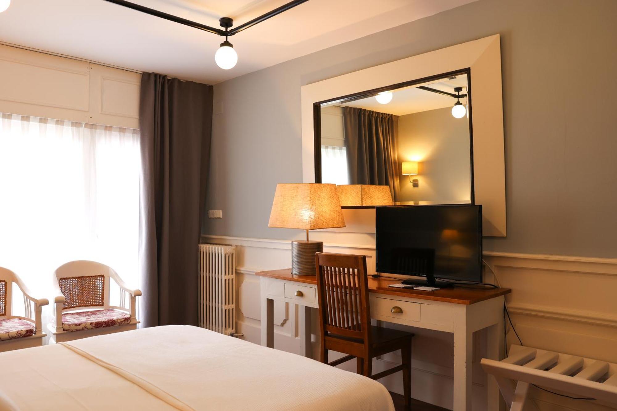 Twin Room City View