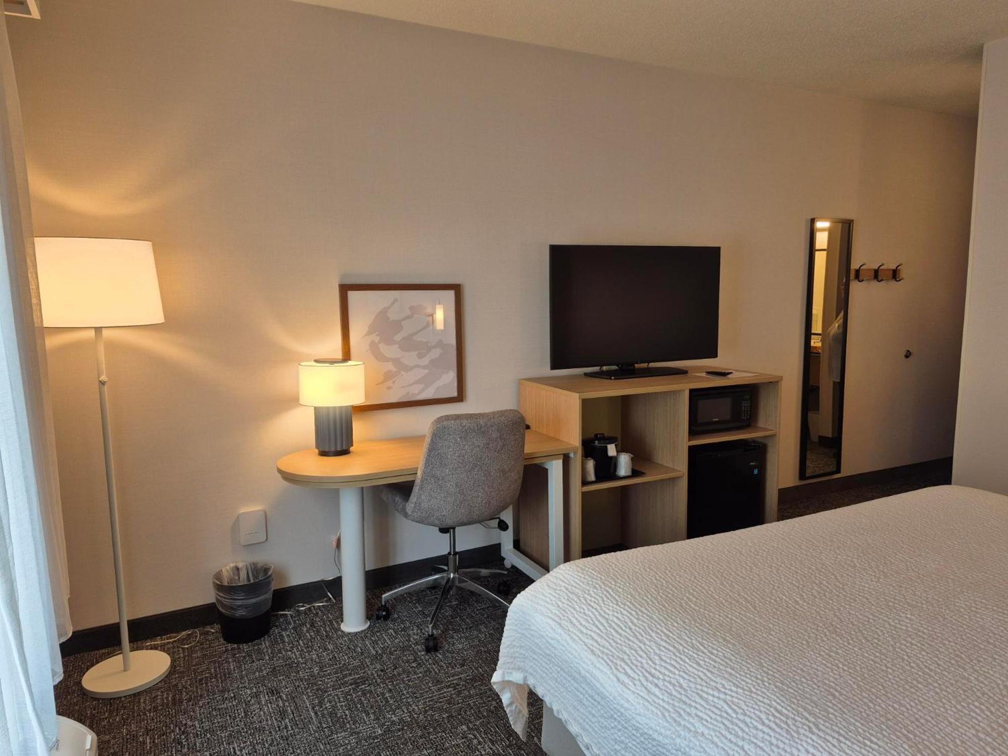 King Room,1682939561:JPEG