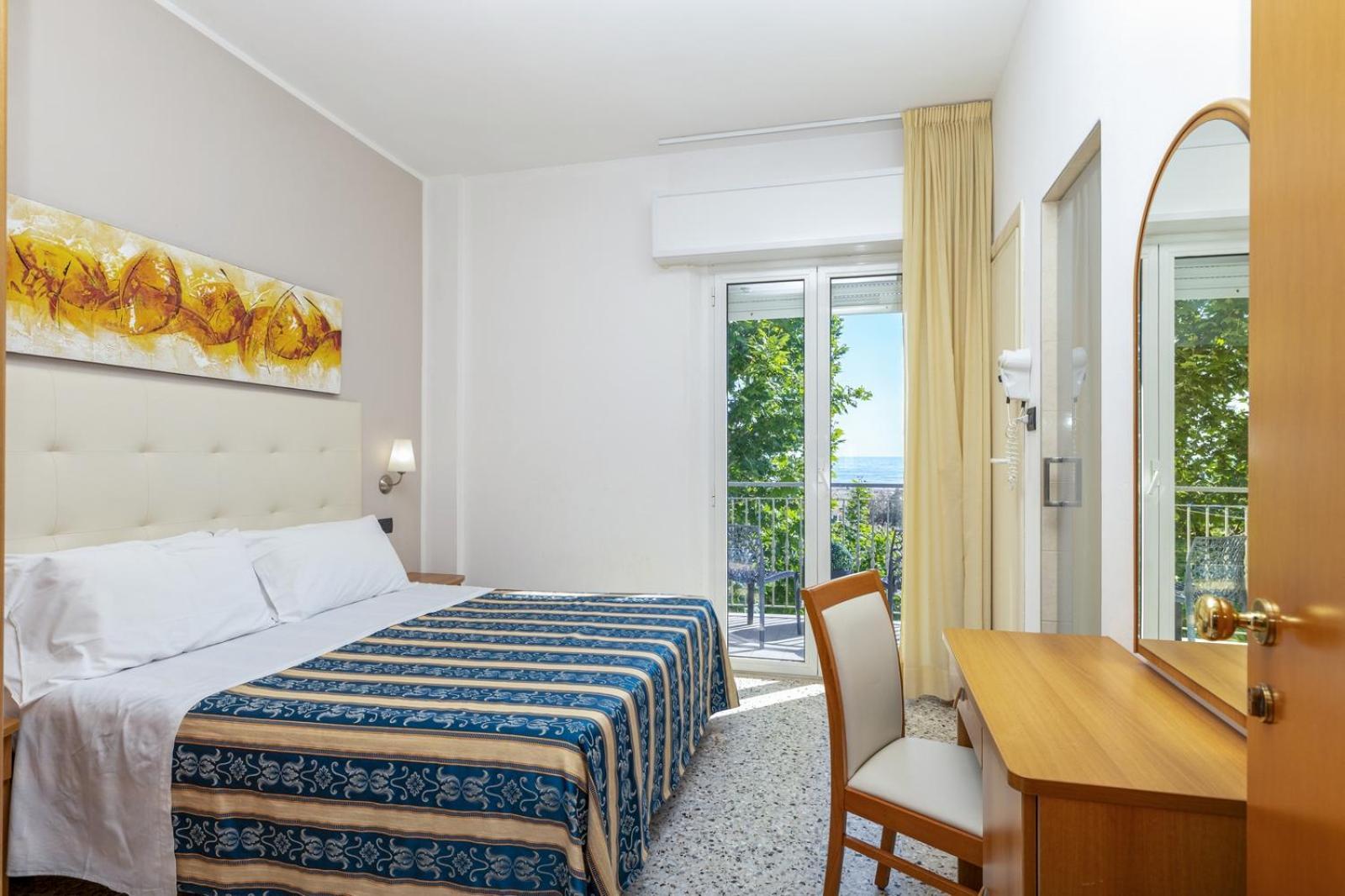 Superior Double or Twin Room Sea View