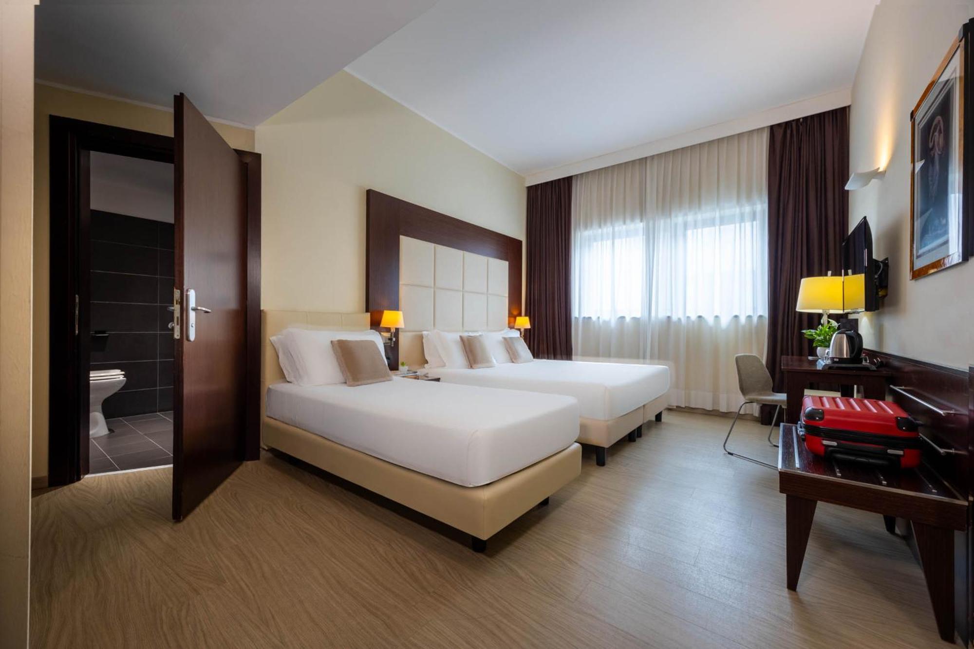 Classic Triple Room,1683803616:JPEG