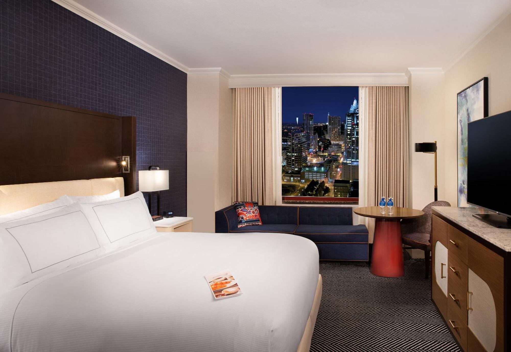 King Room Skyline View