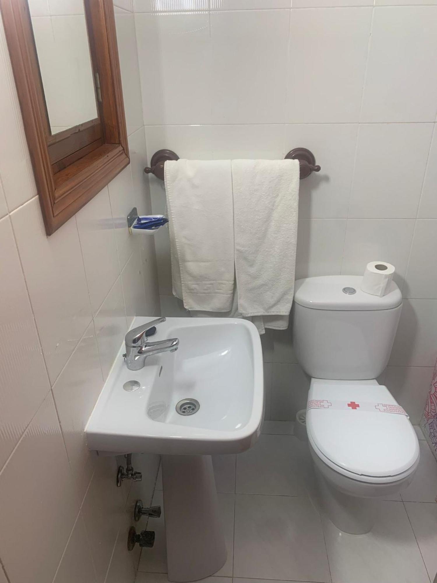 Budget Double Room Annex,1683811493:JPEG