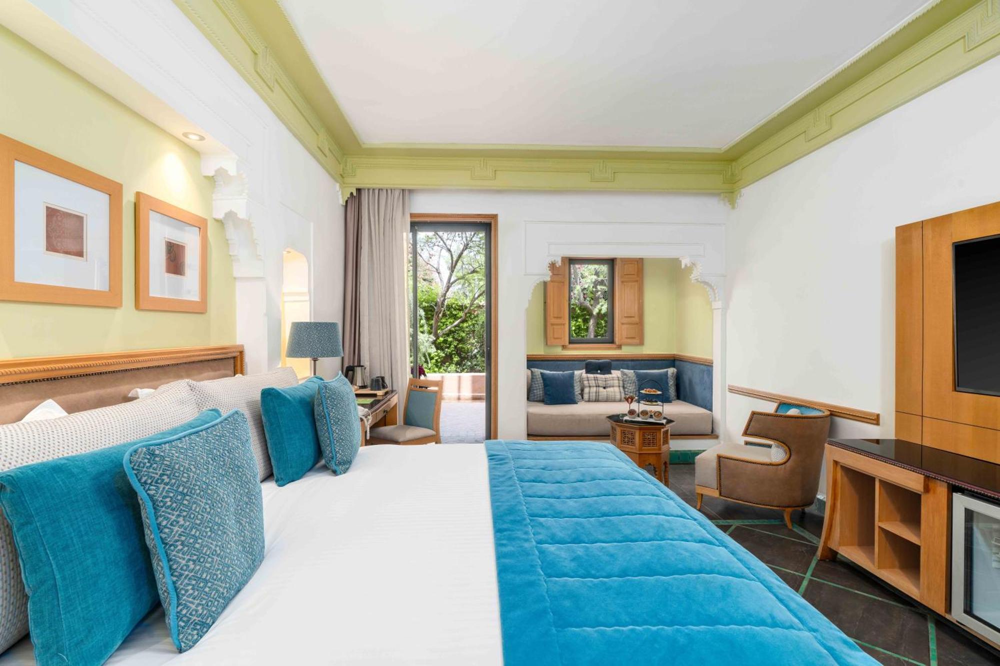Premium Room with Balcony Pool View,1683813778:JPEG