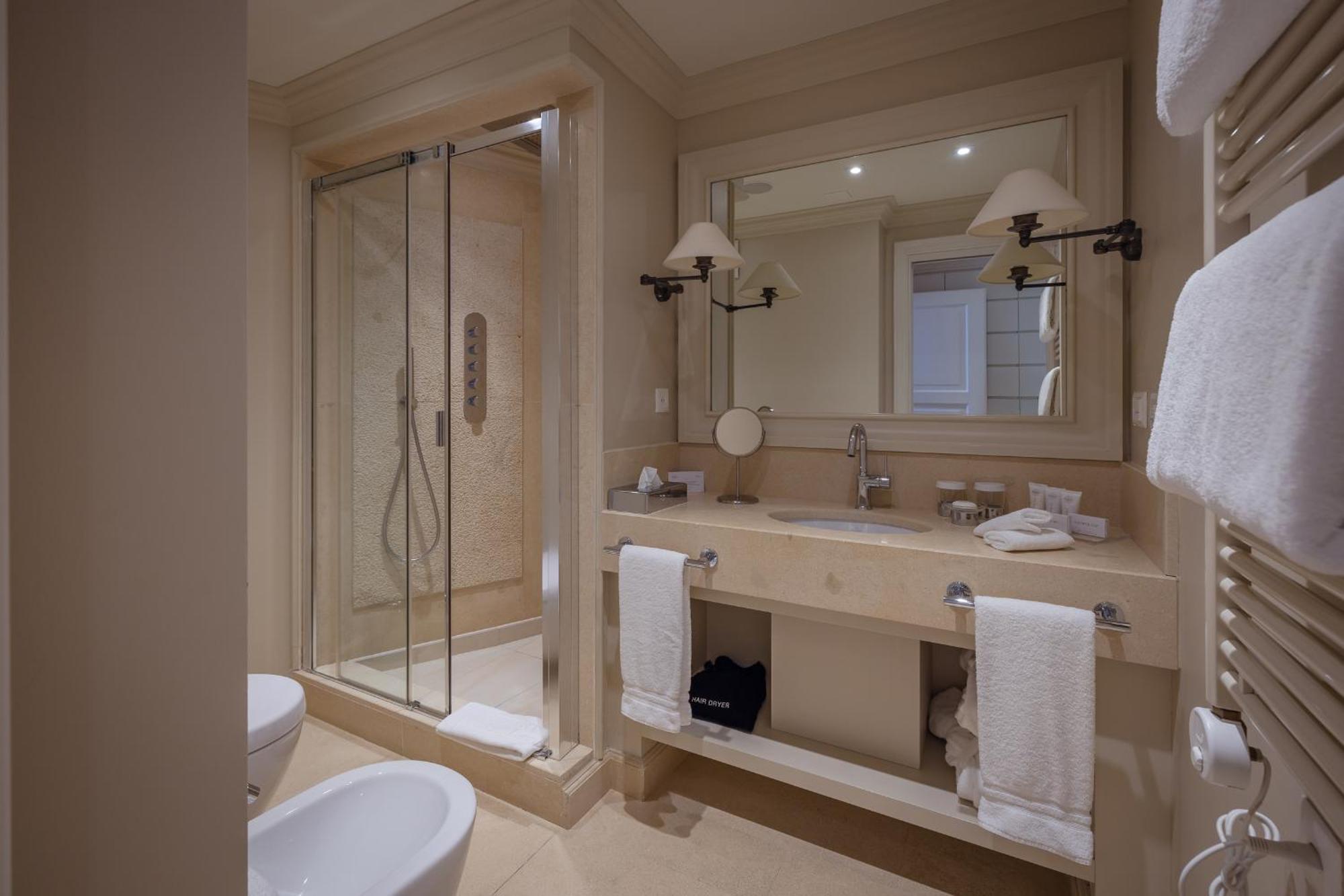 Junior Suite Spa Access