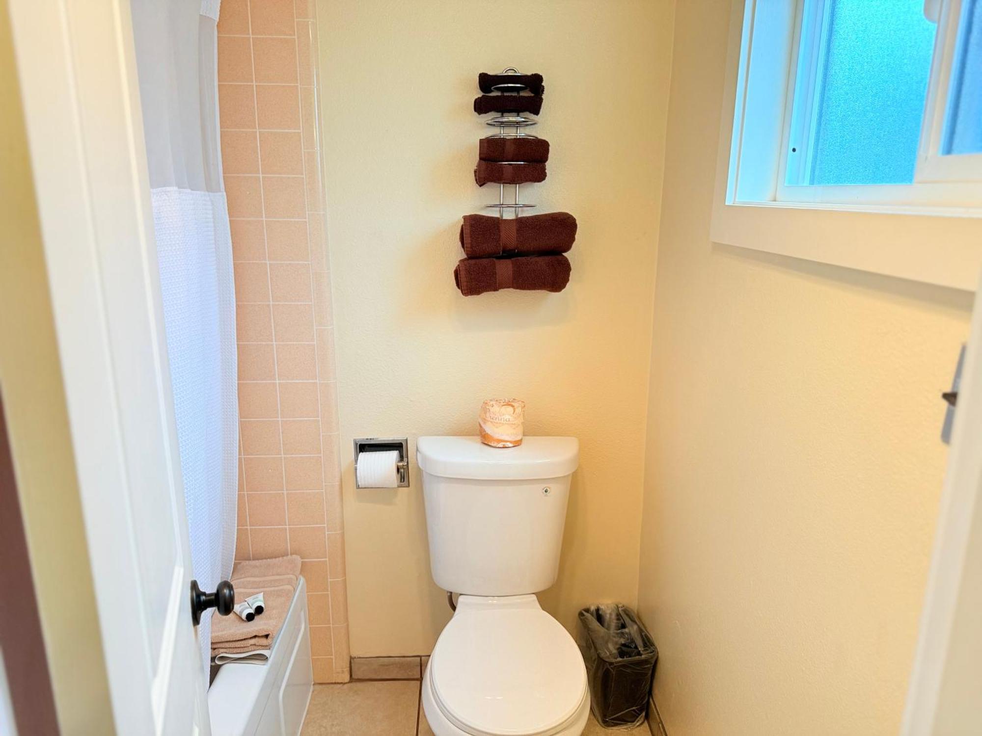 2 Beds Pet Friendly Dogs Only additional charges apply