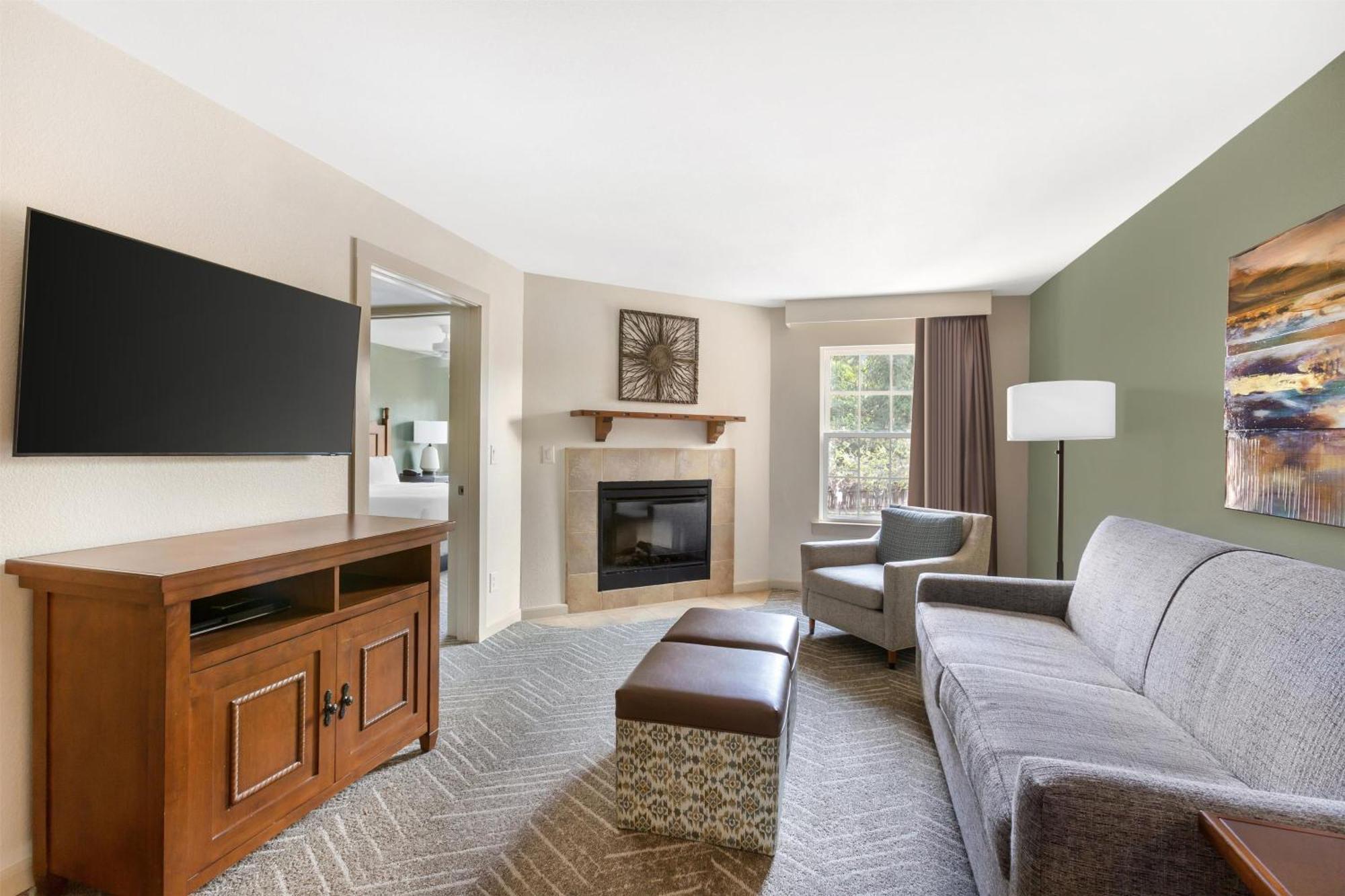 Two-Bedroom Suite