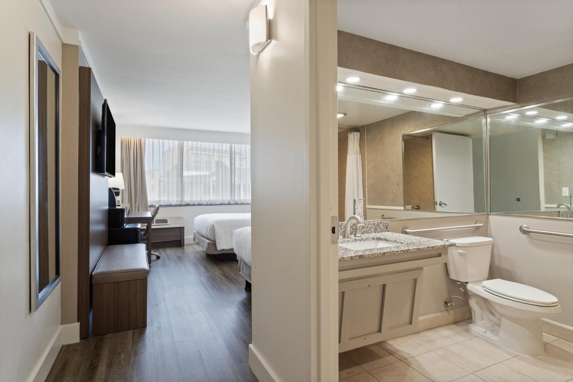 Standard Queen Room Two Queen Beds Communications Mobility Accessible