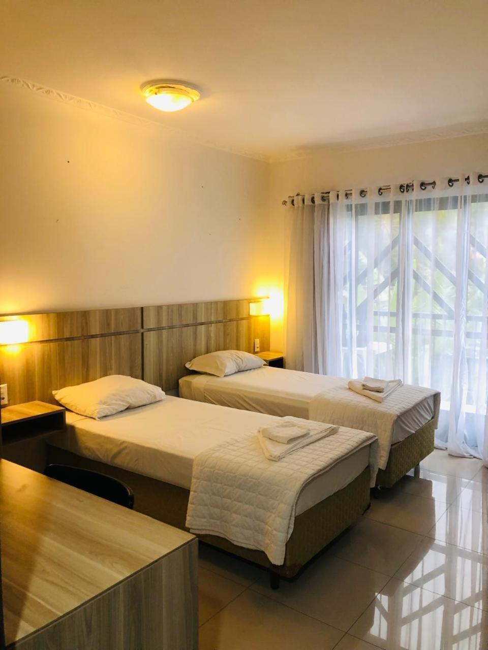 Twin Room,1685074196:JPEG