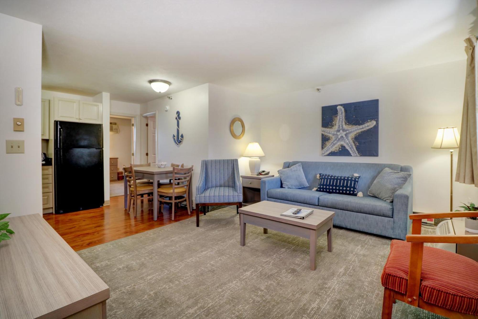 1-Bedroom Suite or King bed,1685104555:JPEG