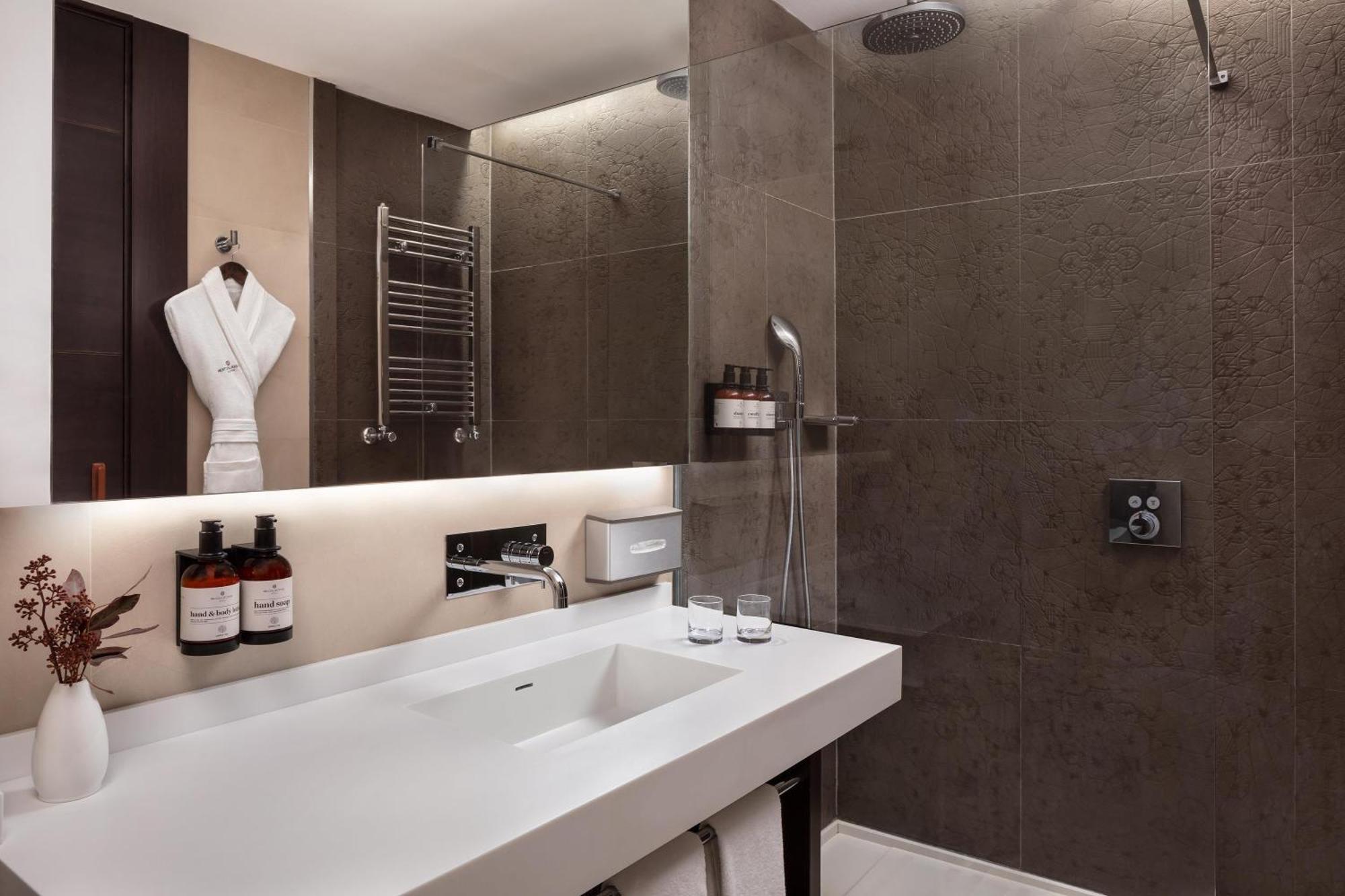 Superior Double or Twin Room Terrace