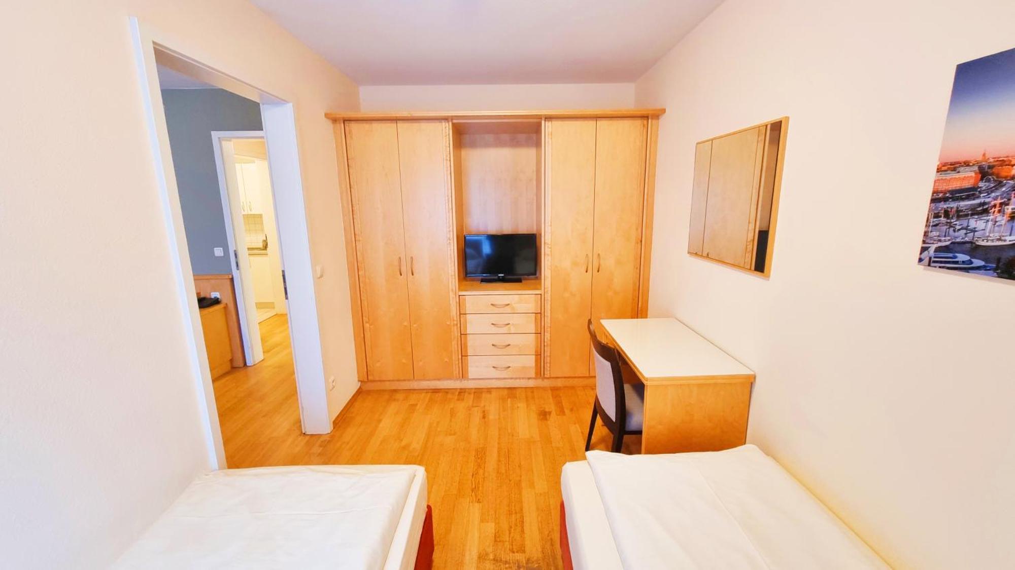 Large Twin Room