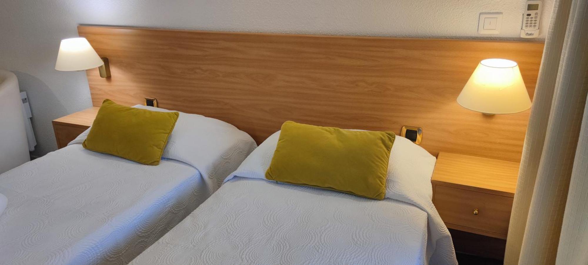 Double or Twin Room Pool View,1686425495:JPEG