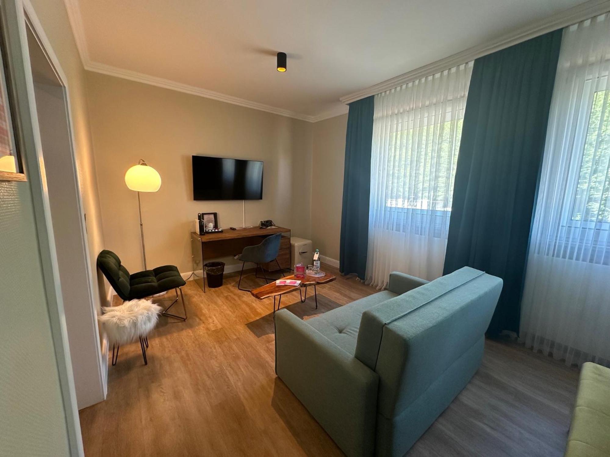 Deluxe Apartment "Harz Relax" facing the quiet forest side