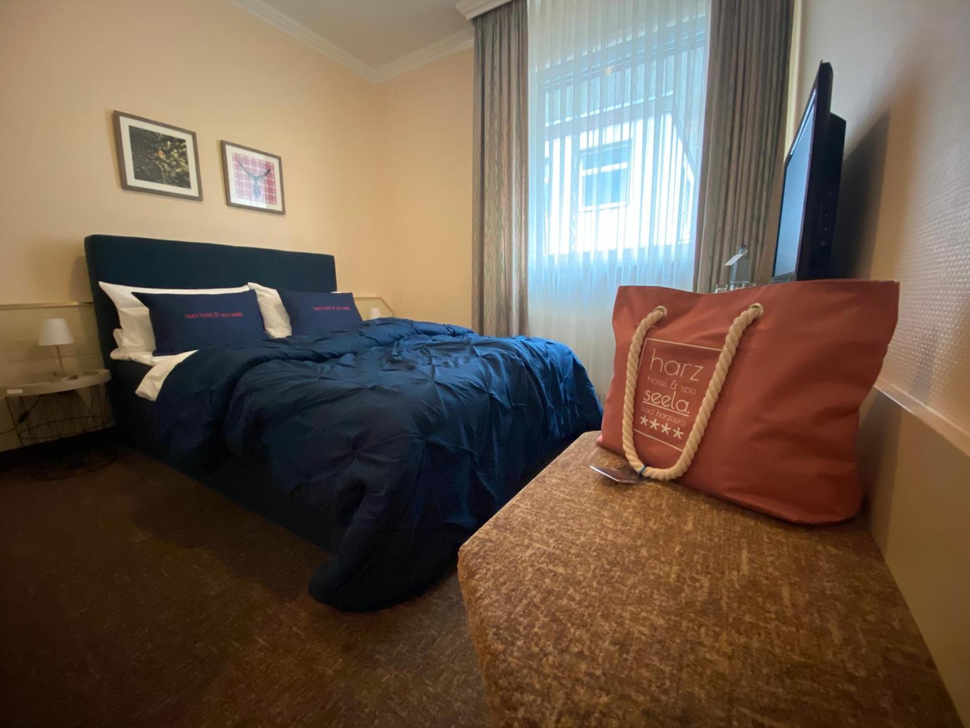 "Harzer Nester " Mini double room facing the quiet forest side