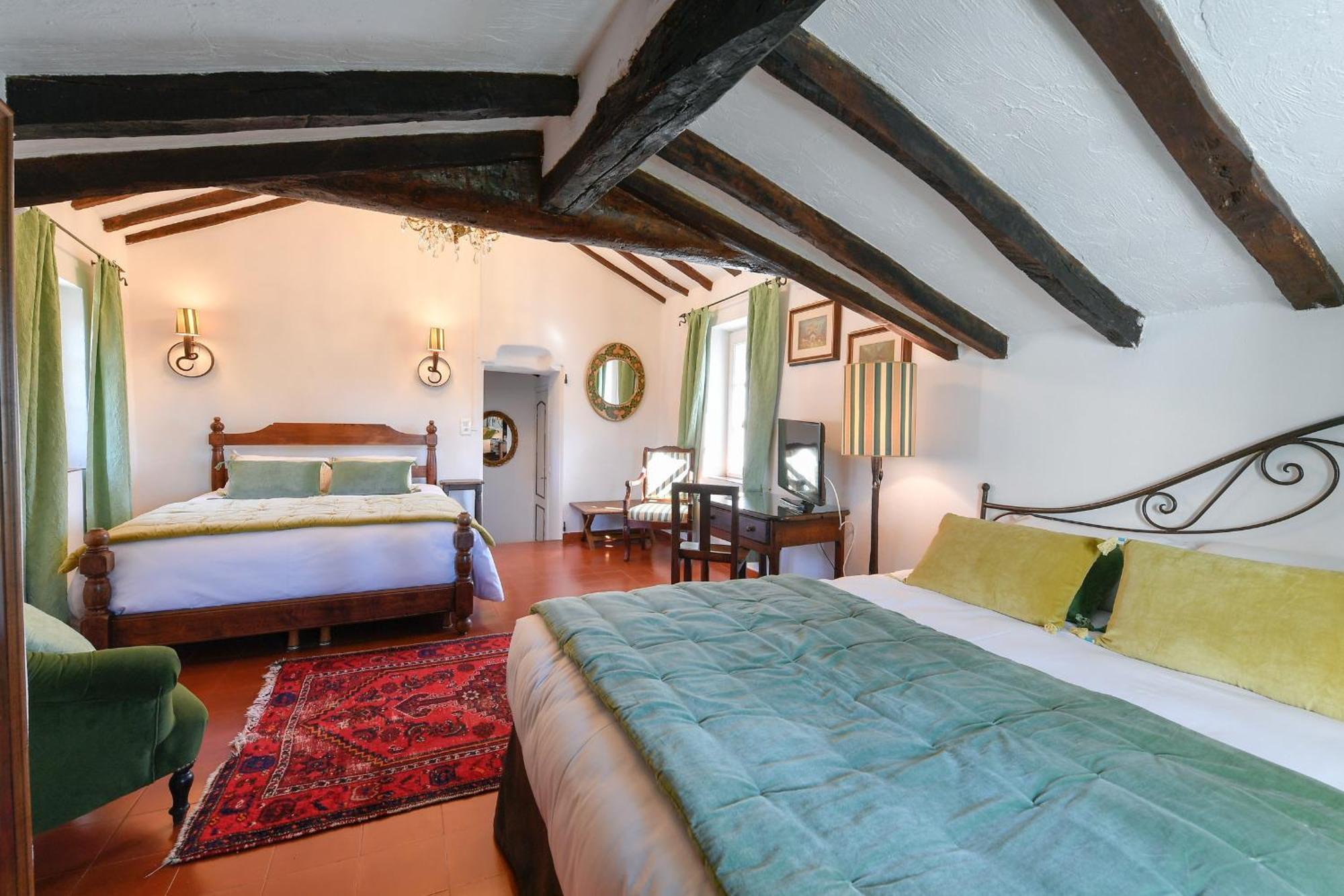 Classic Quadruple Room