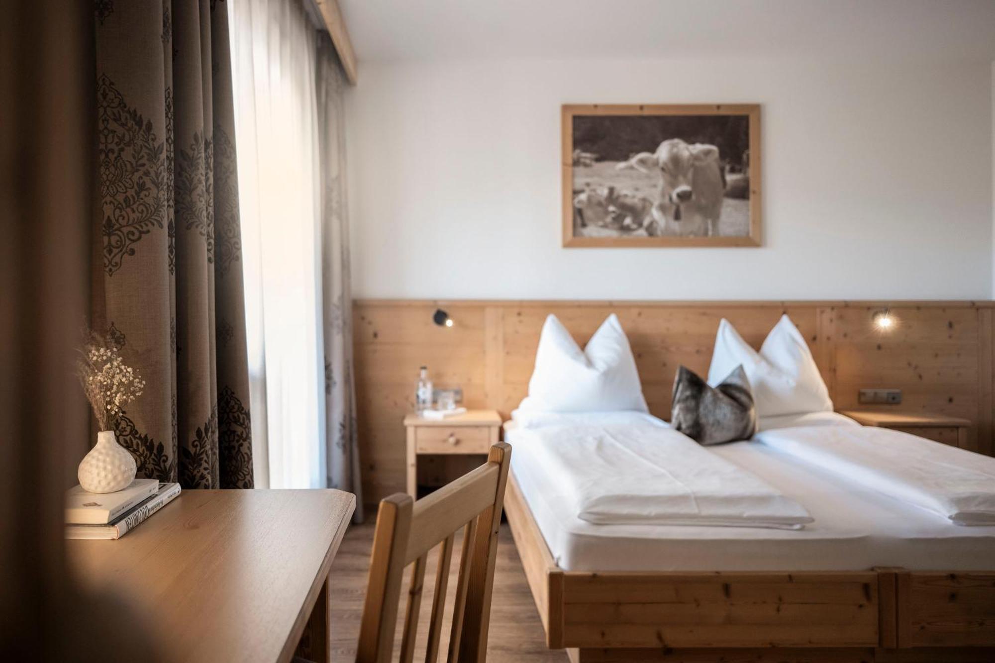 Double Room,1686436965:JPEG