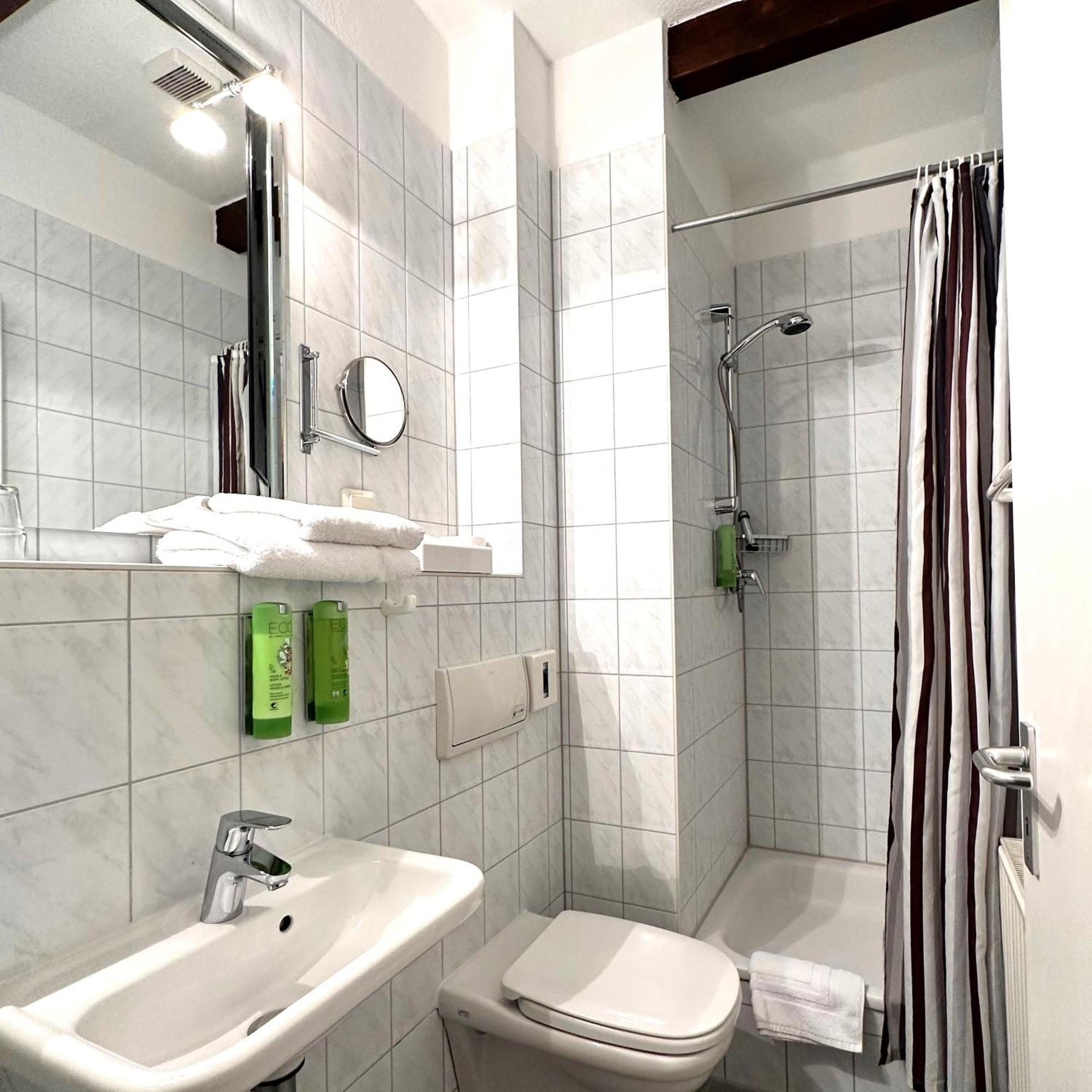 Double Room,1686440930:JPEG