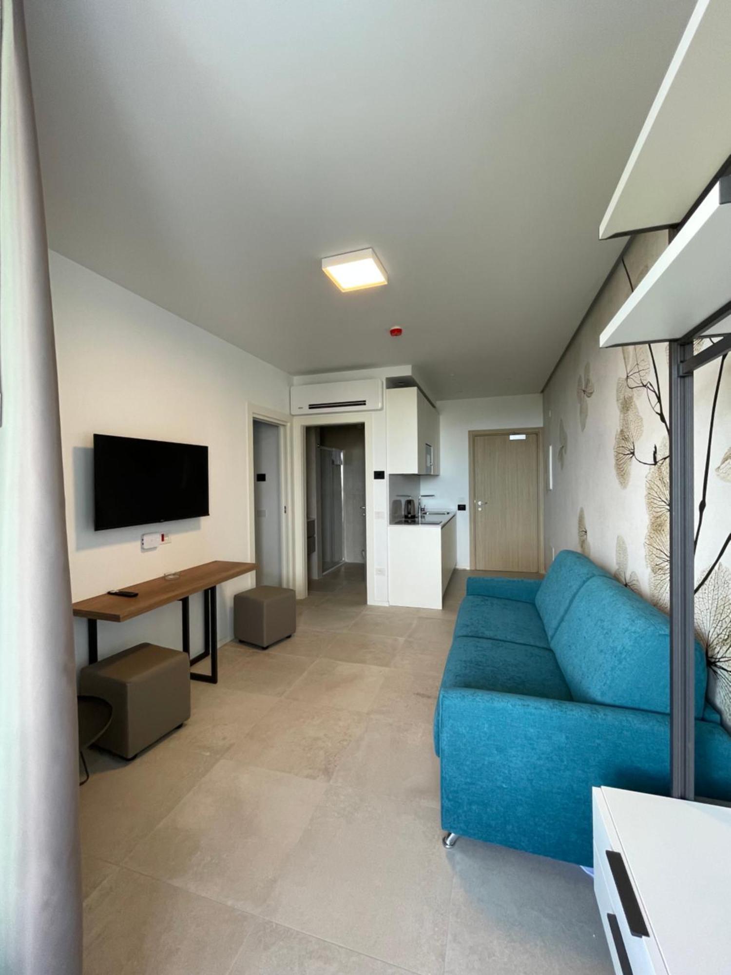 Deluxe Junior Suite,1688823155:JPEG