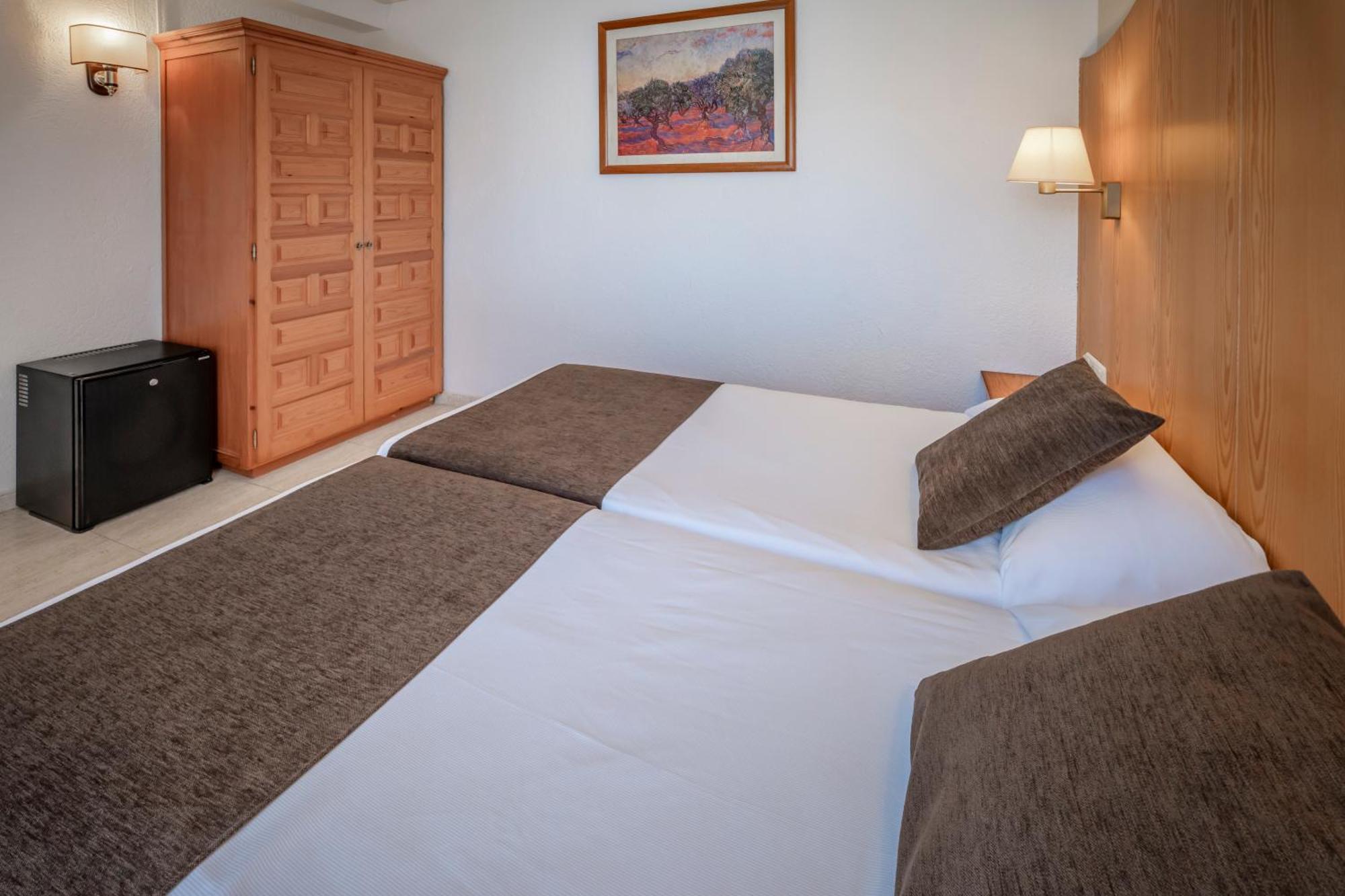 Double or Twin Room Balcony