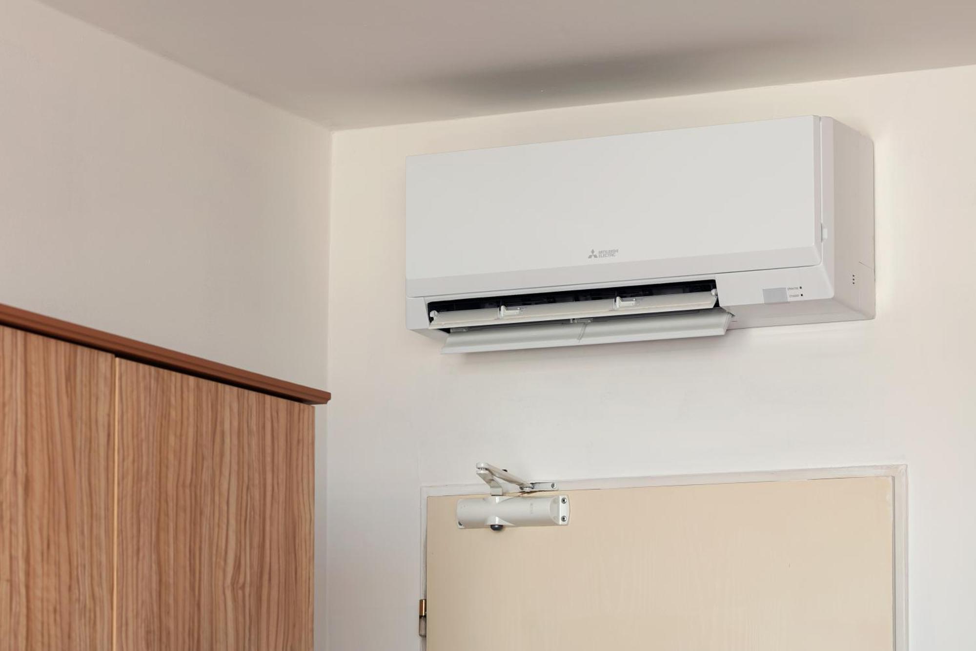 Superior Double or Twin Room Air-Conditioning