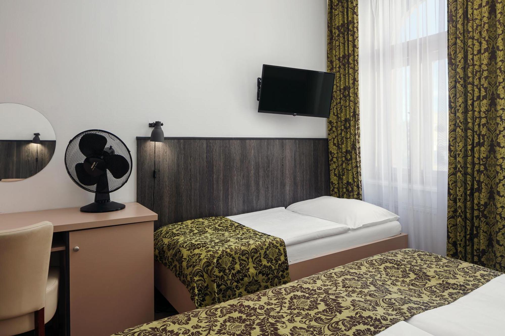 Standard Double Room Extra Bed