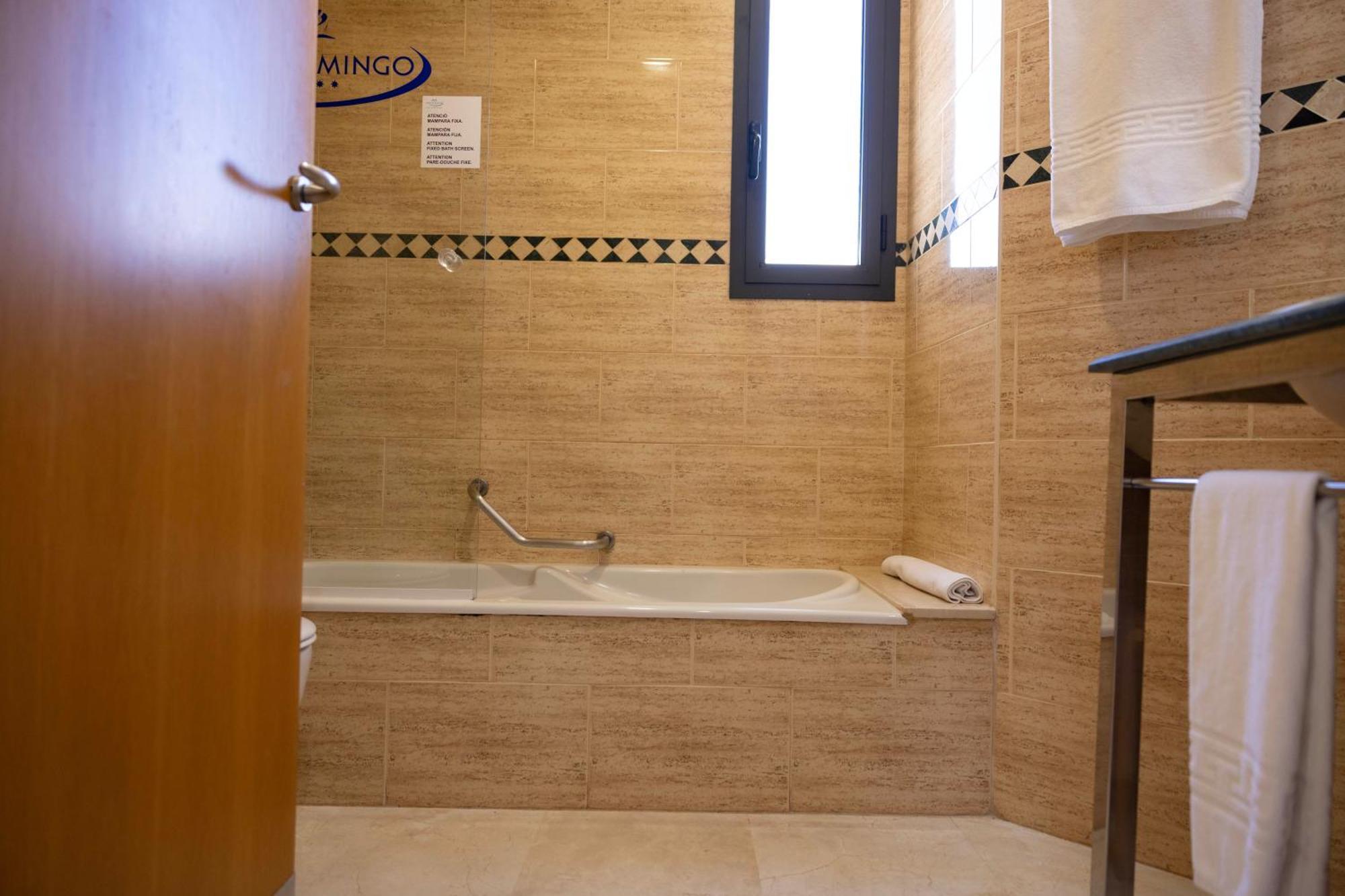 Economy Twin Room