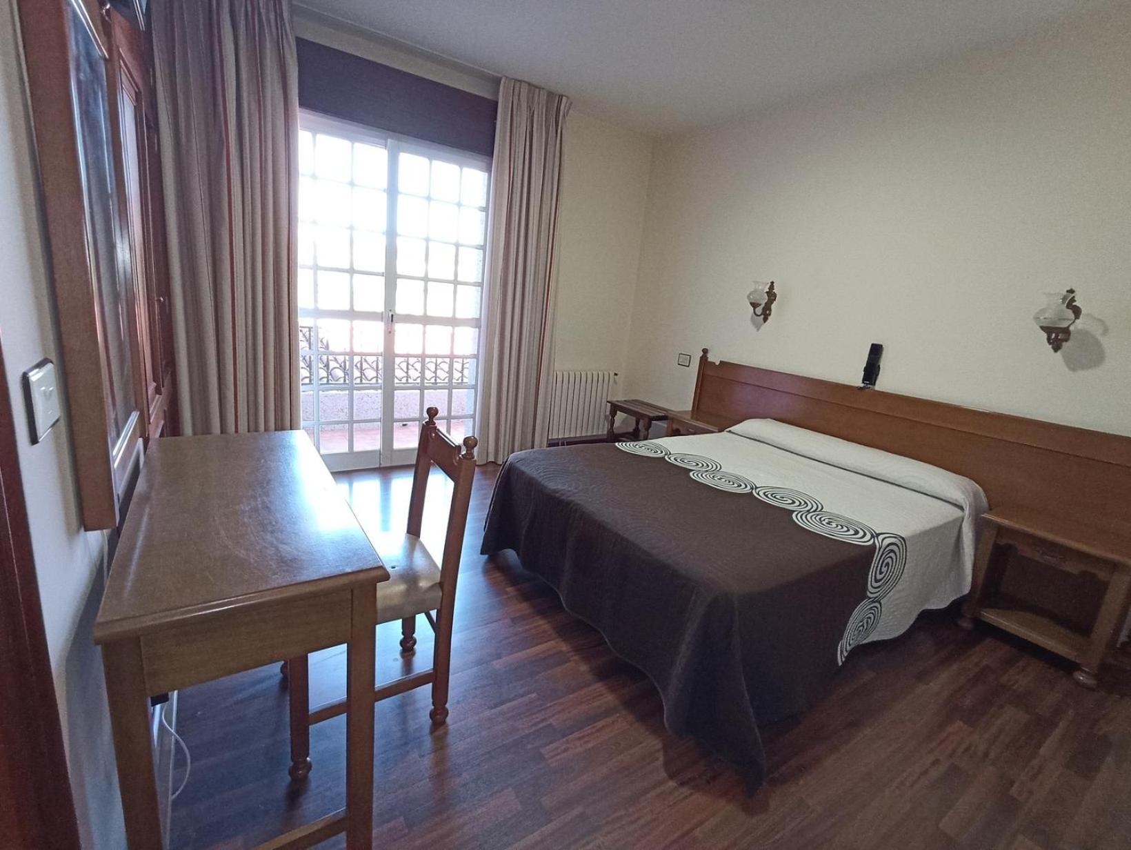 Double or Twin Room,1687452981:JPEG