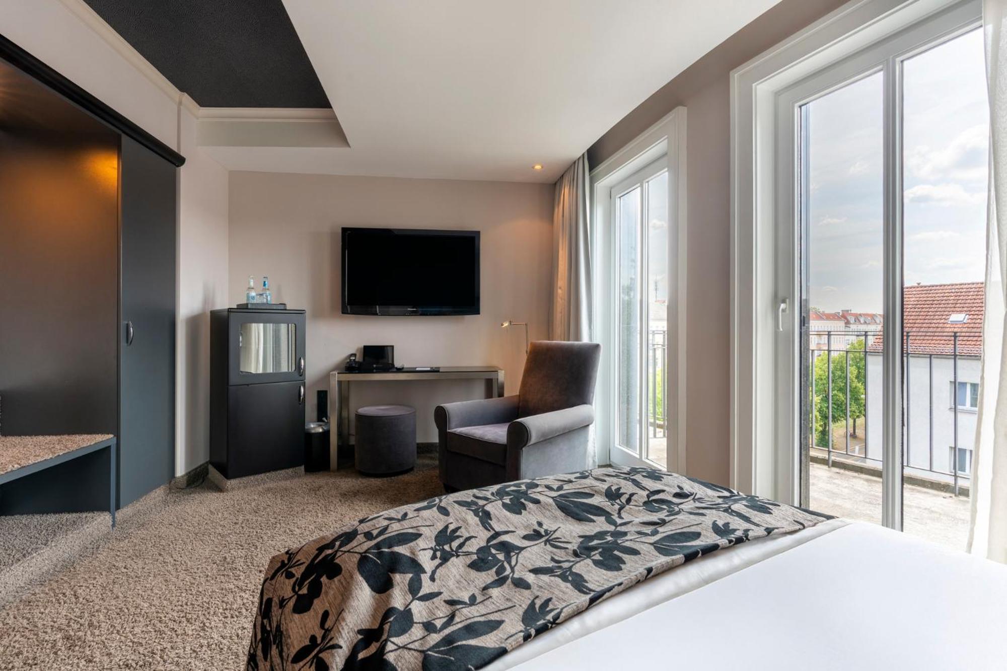 Design Double Room