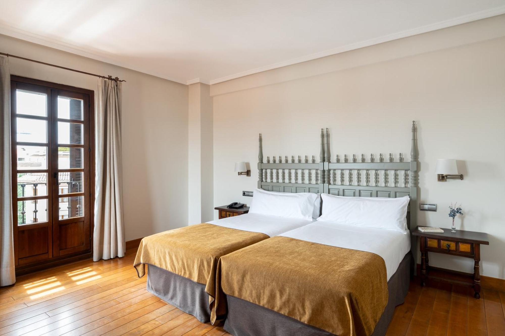Standard Double Room,1687455601:JPEG