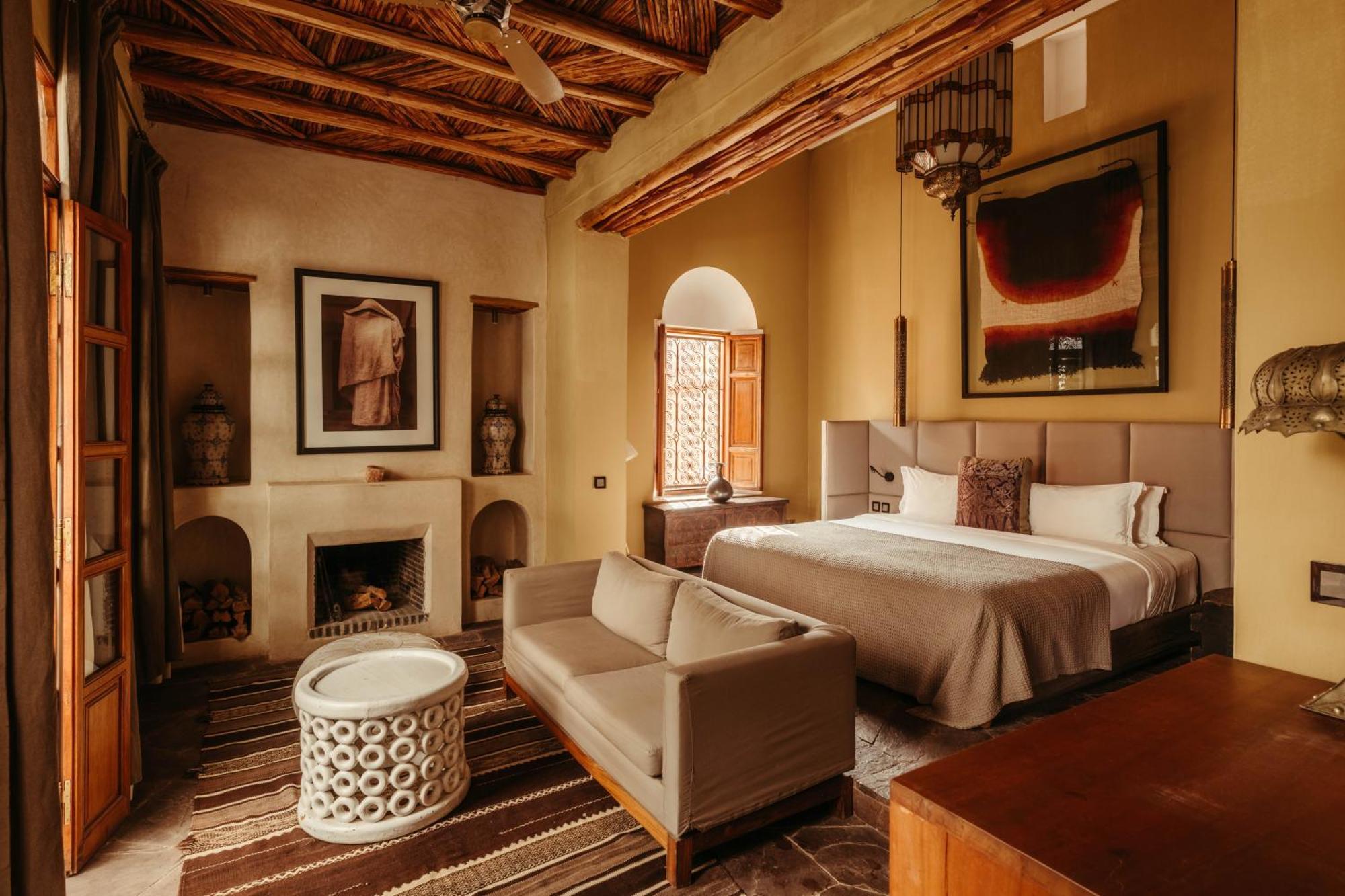 Deluxe King Suite