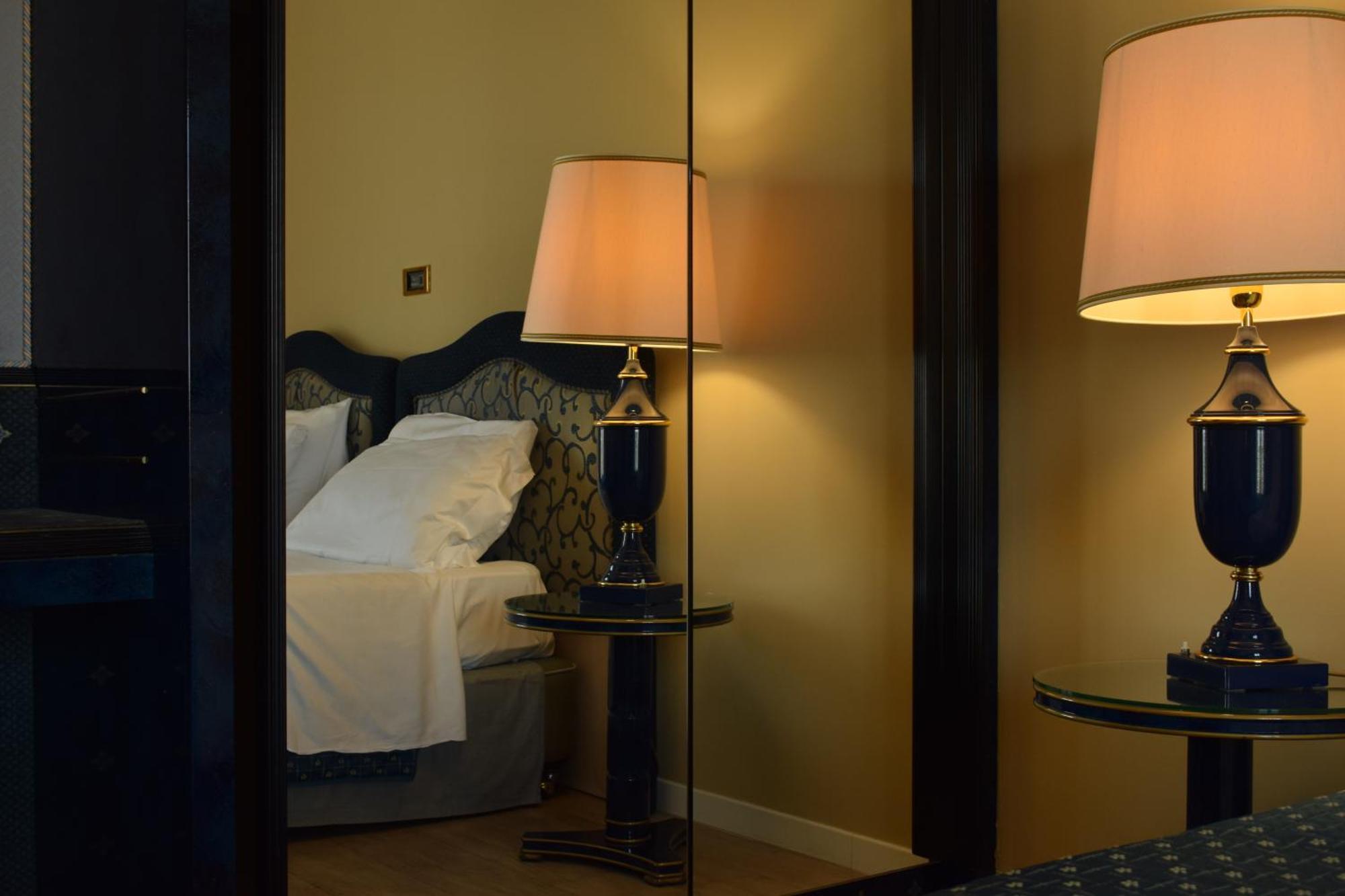 Superior Double Room,1274807950:JPEG