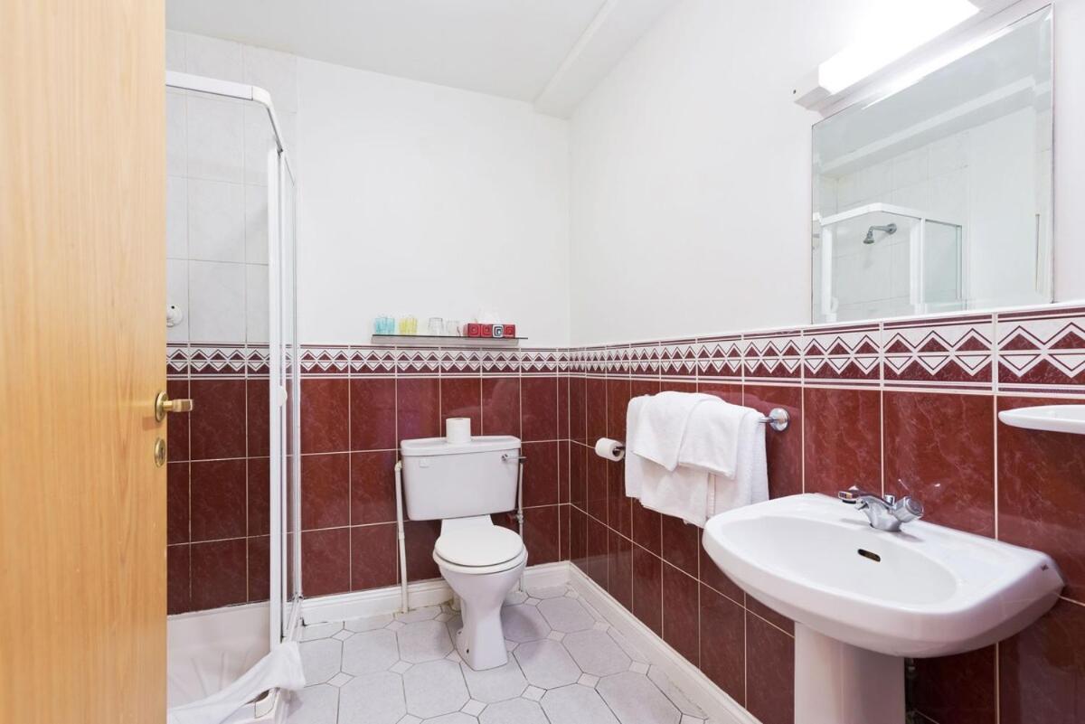 Single Room,1687458175:JPEG