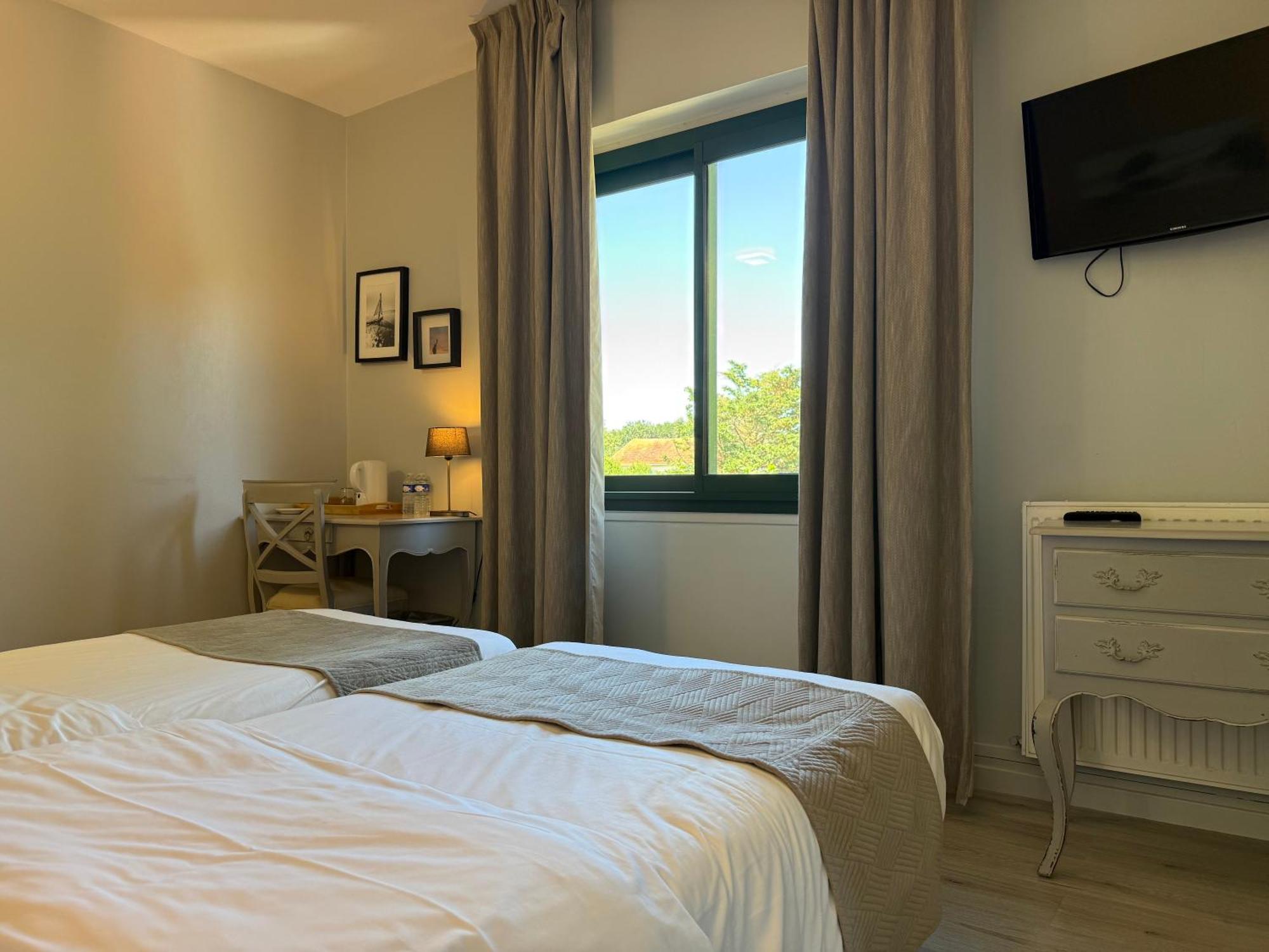 Comfort Twin Room