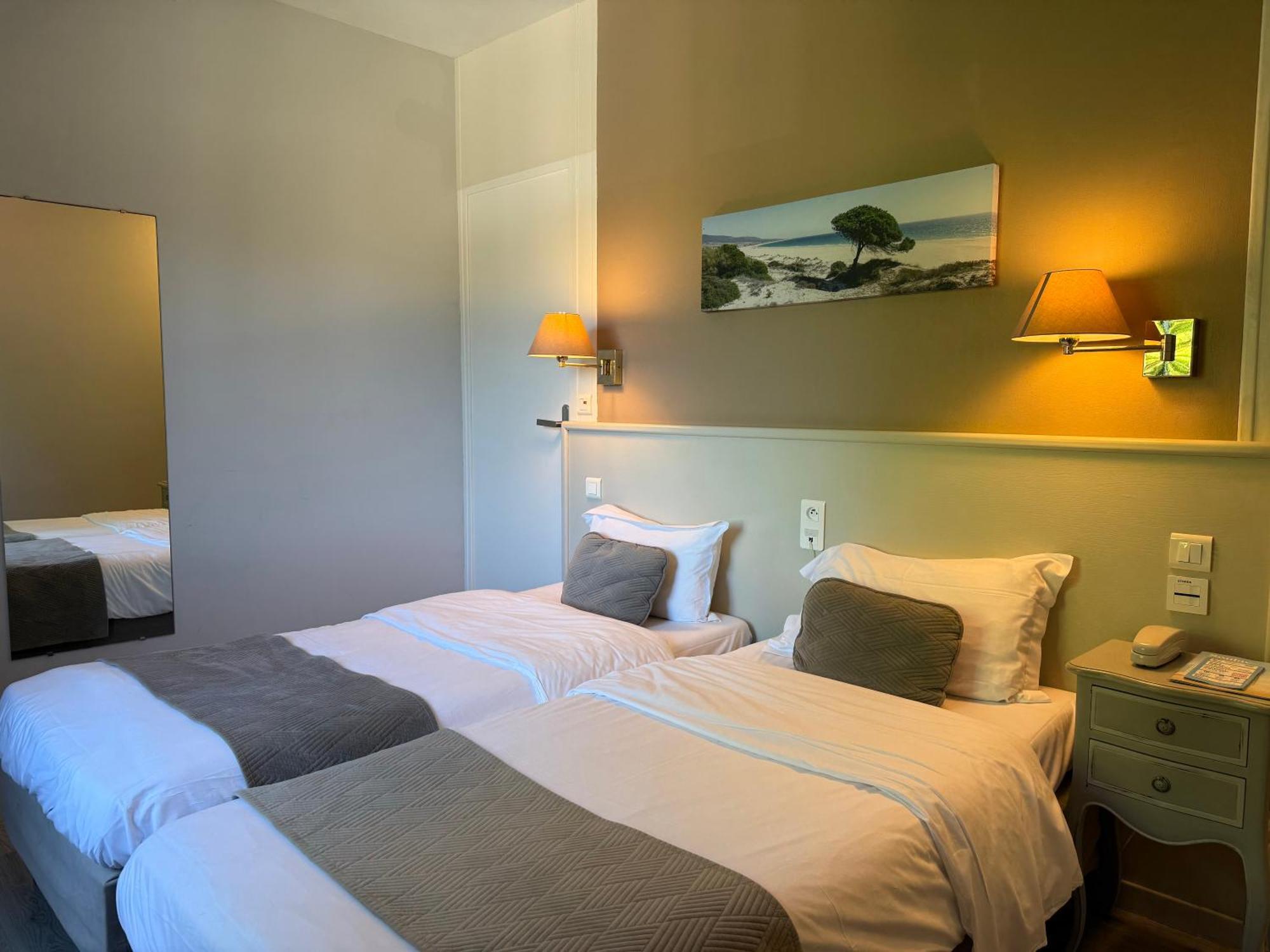 Comfort Twin Room