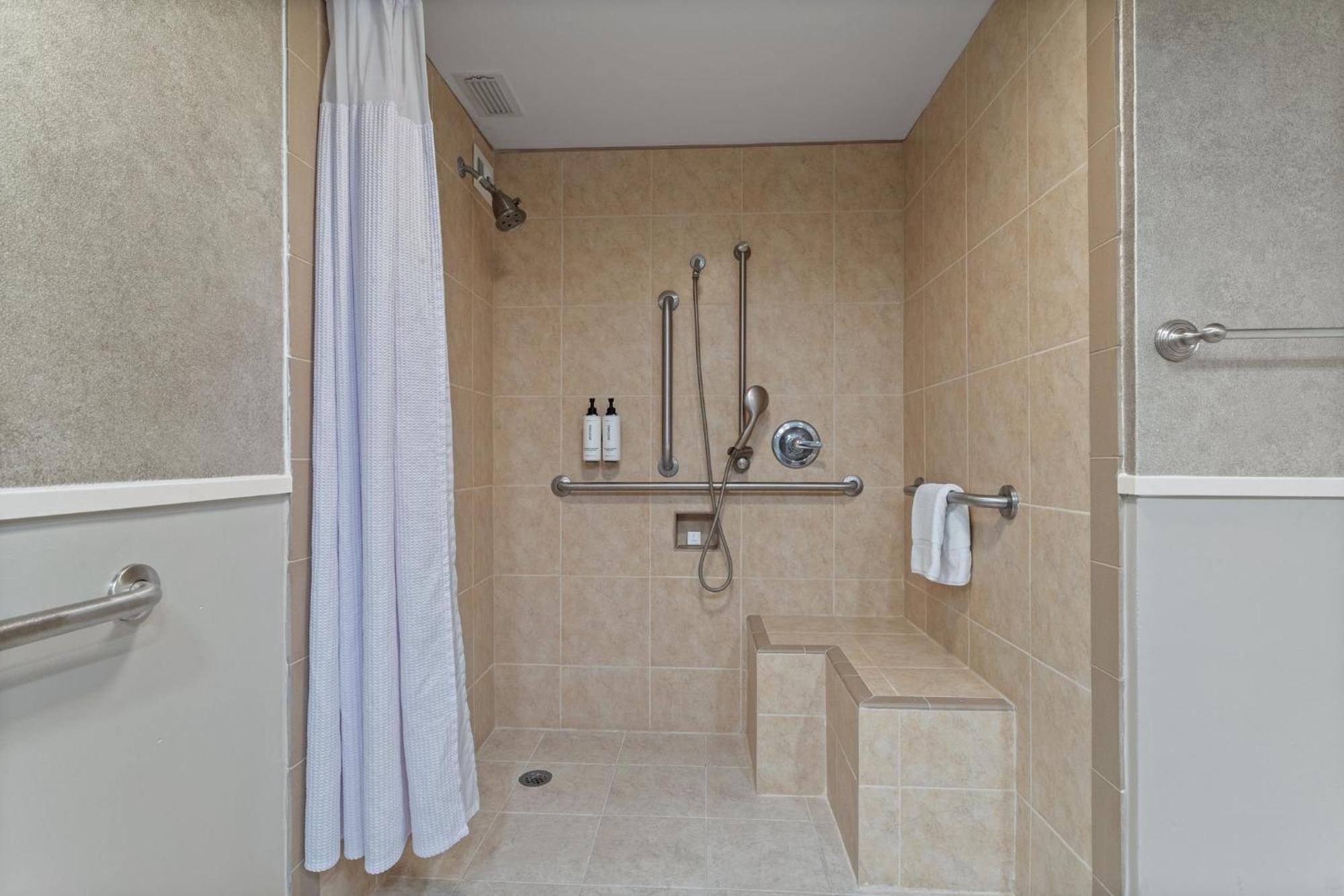 Standard Queen Room Two Queen Beds Communications Mobility Accessible