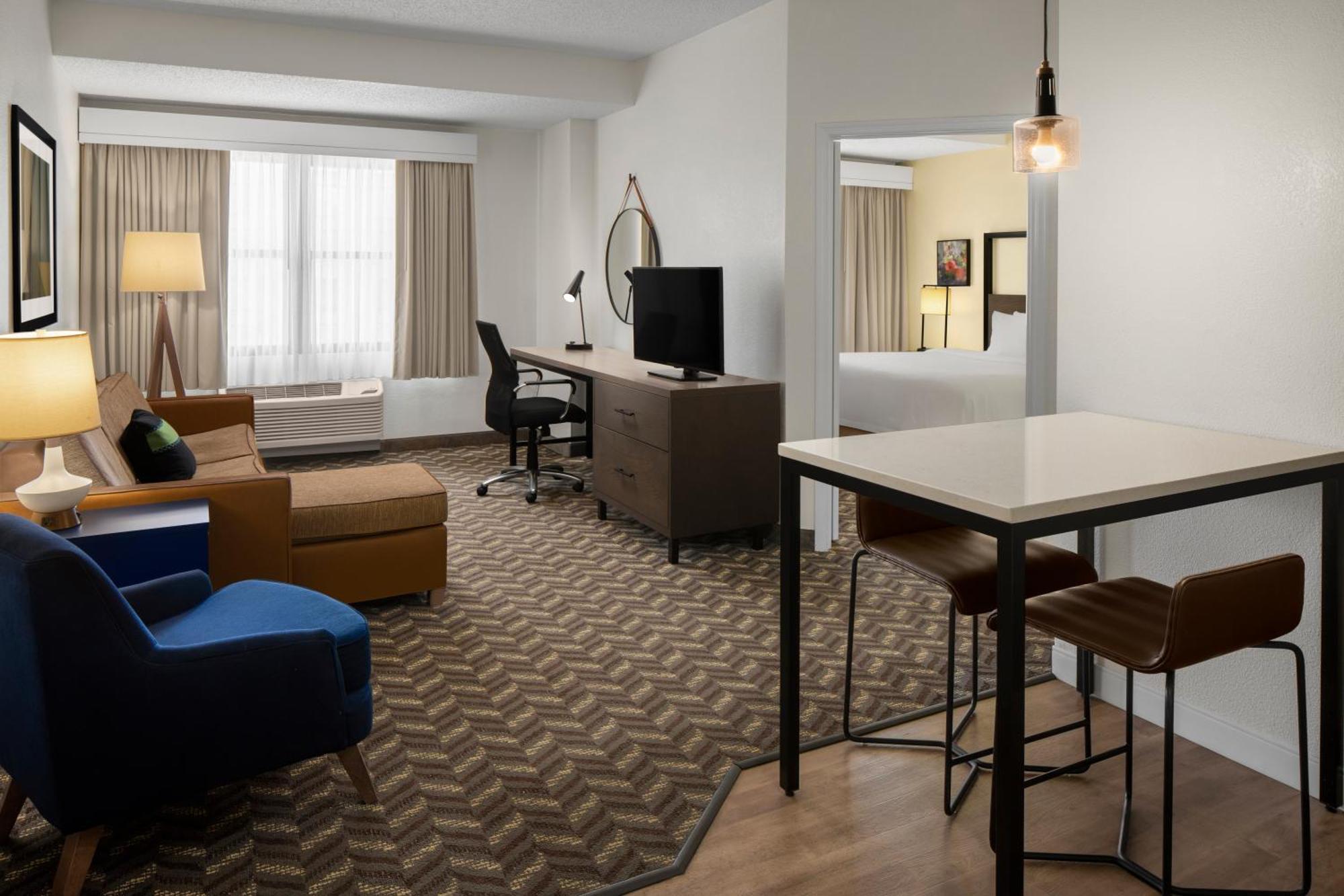 One-Bedroom King Suite,1730065812:JPEG