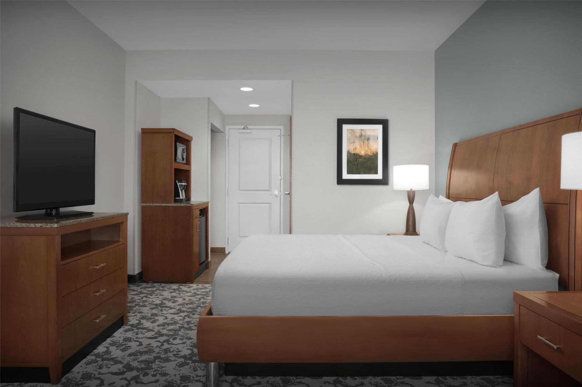 King Room,1687483701:JPEG