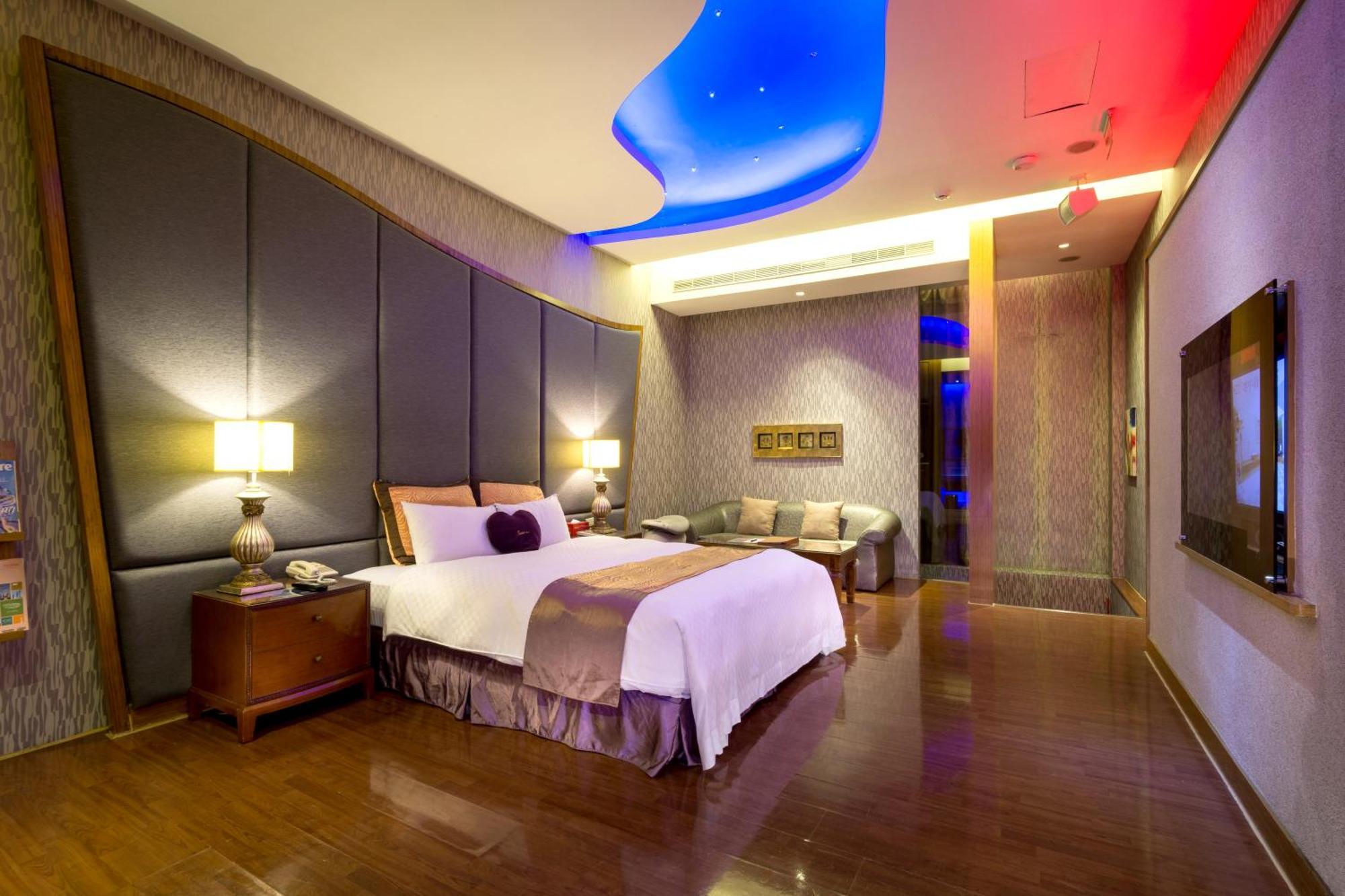 Superior Double Room Check after 2200