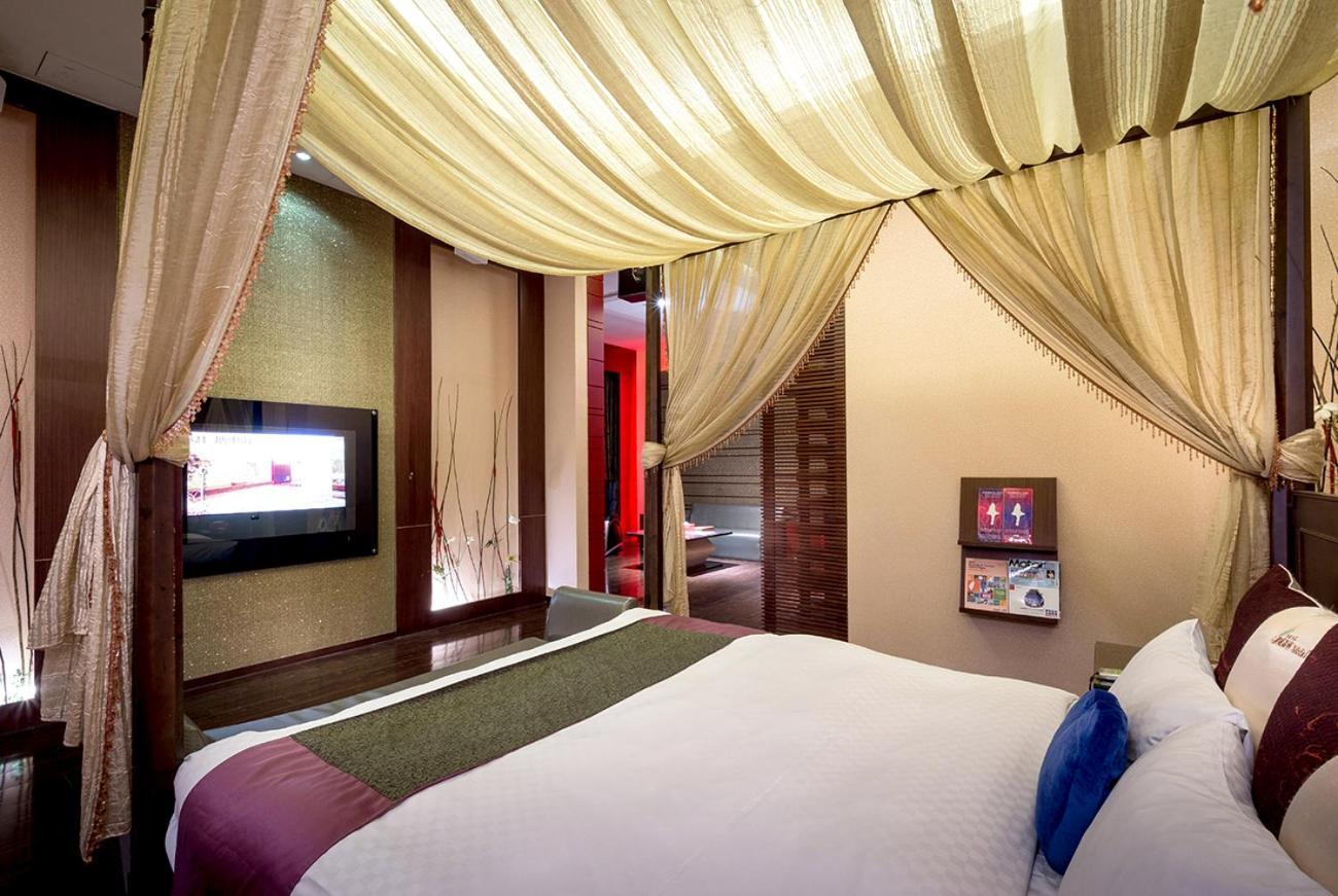 Superior Double Room Check after 2200