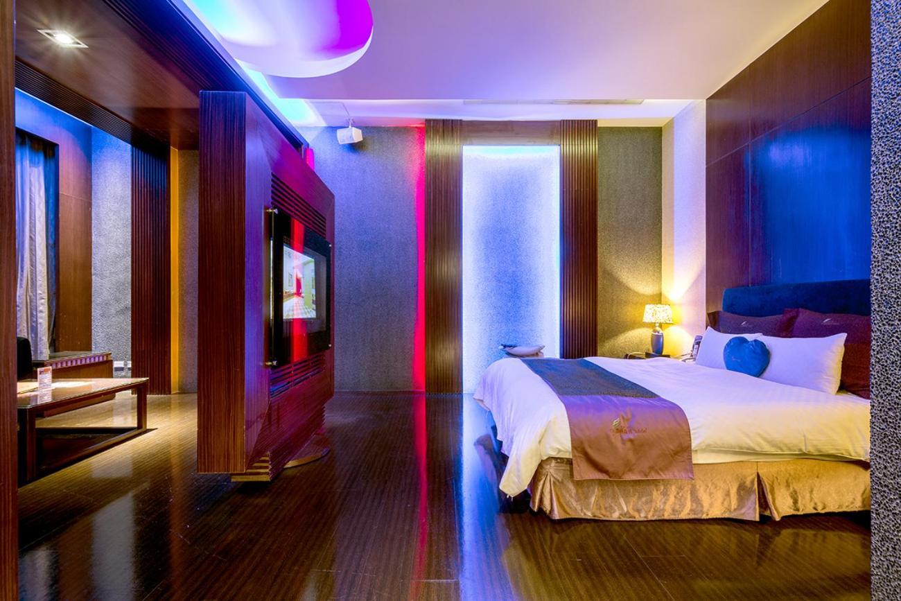 Superior Double Room Check after 2200