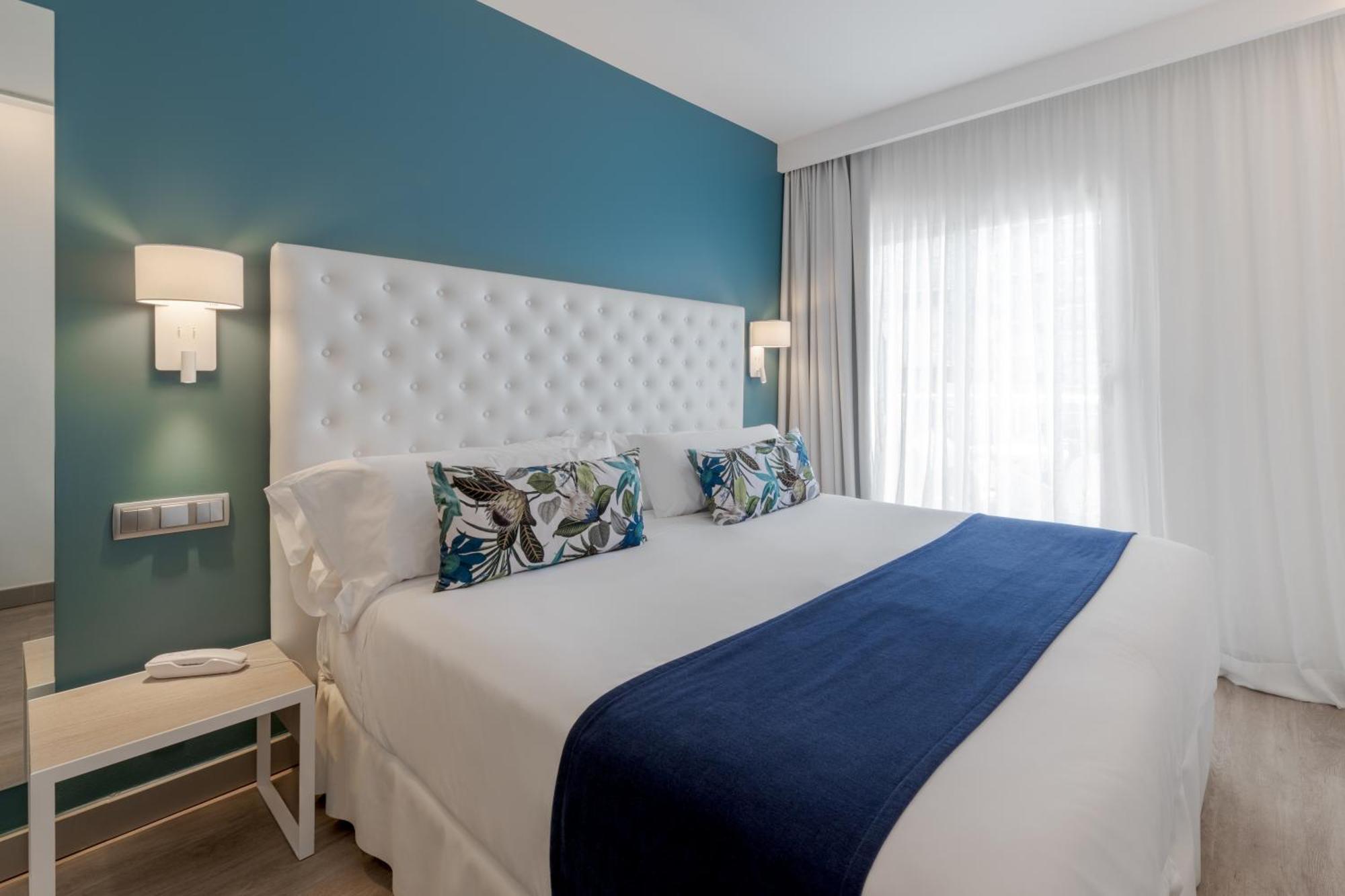 Superior Double Room Balcony,1688808531:JPEG