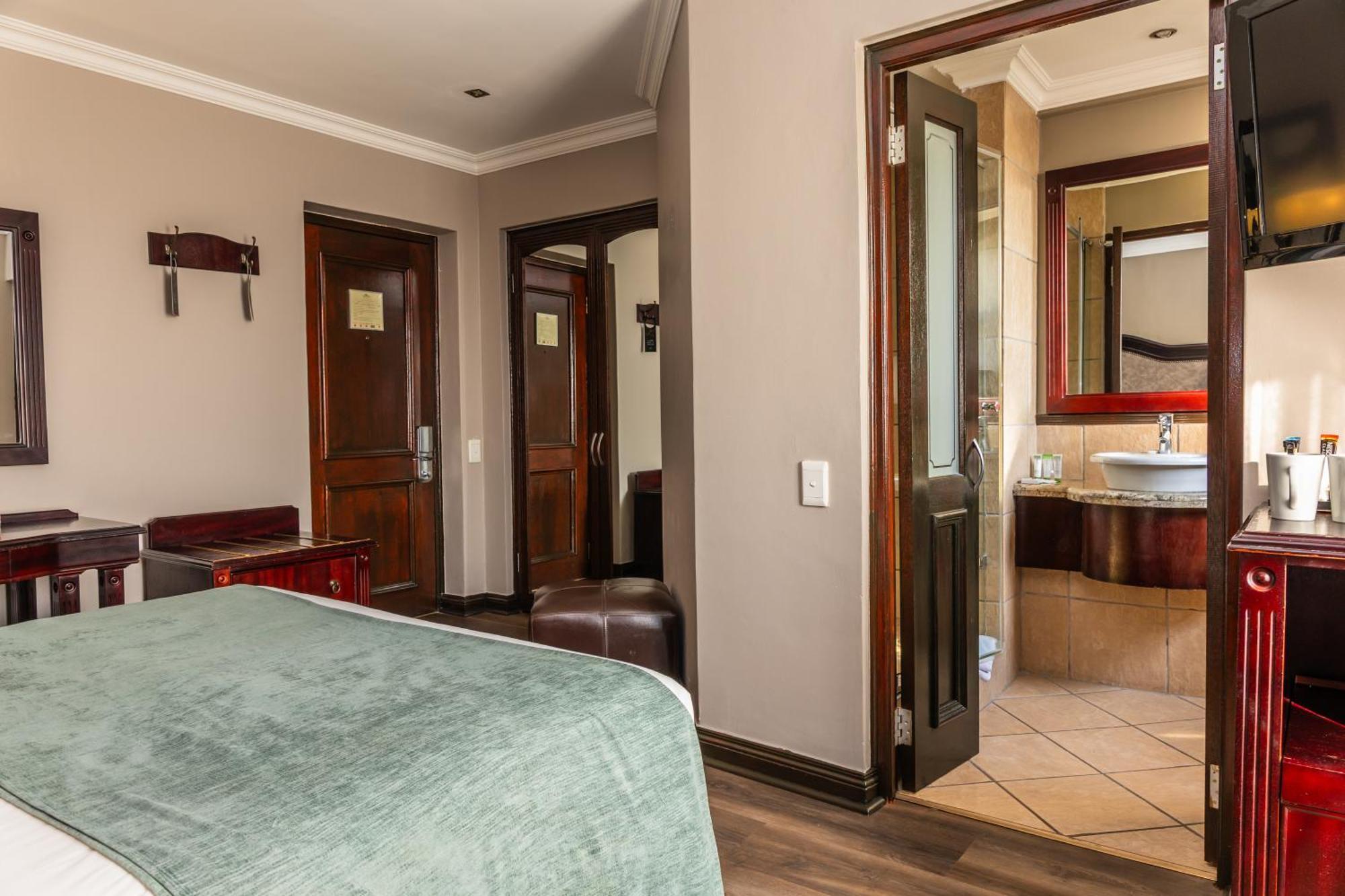 Standard Room Double Bed